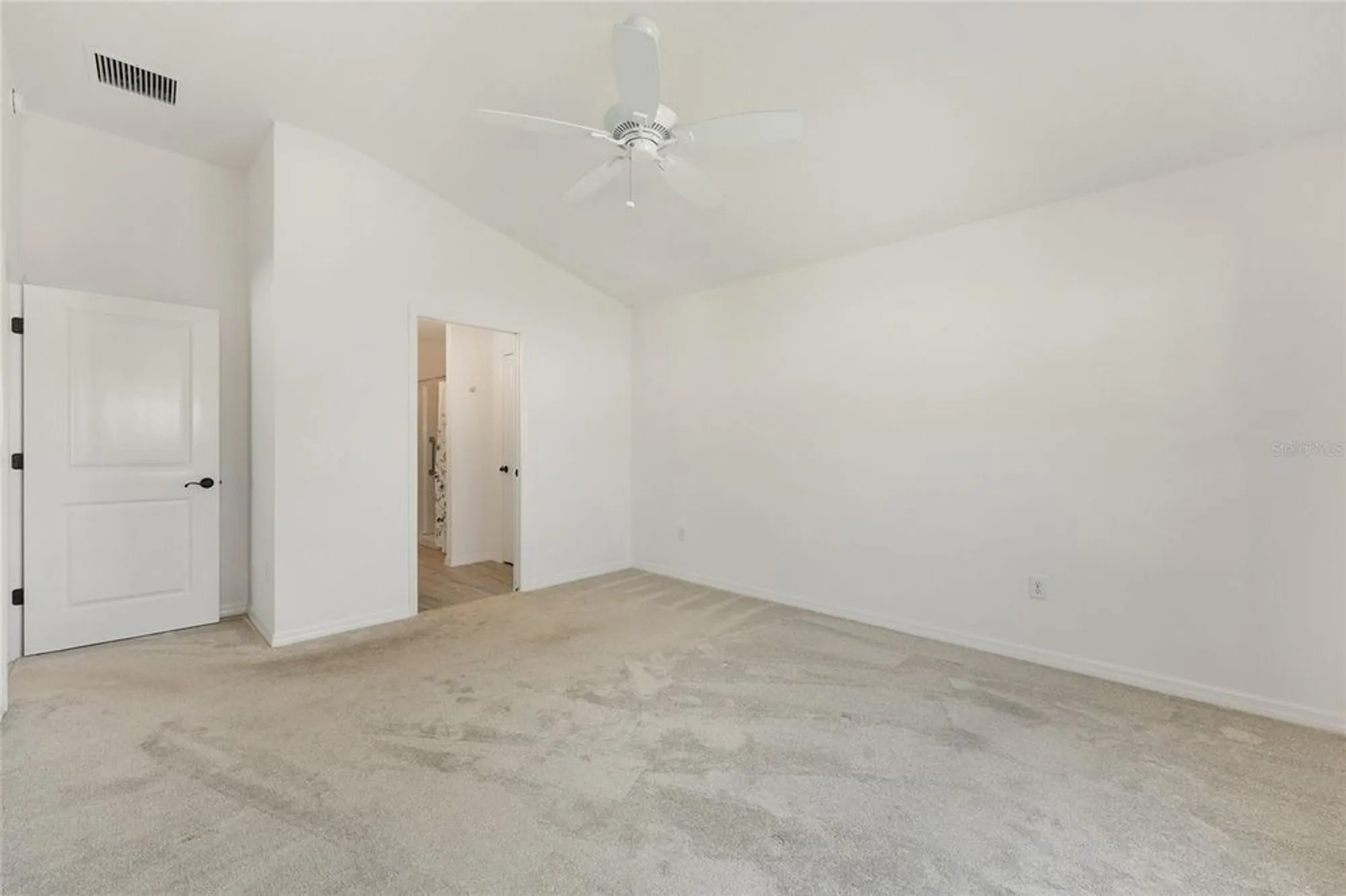 Property Slideshow image 18 of 32 | 3349 clara ct, The Villages, FL, 32163