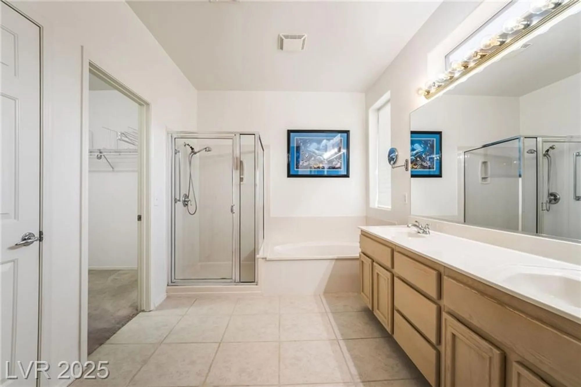 Property Slideshow image 34 of 58 | 2539 evansville ave, Henderson, NV, 89052