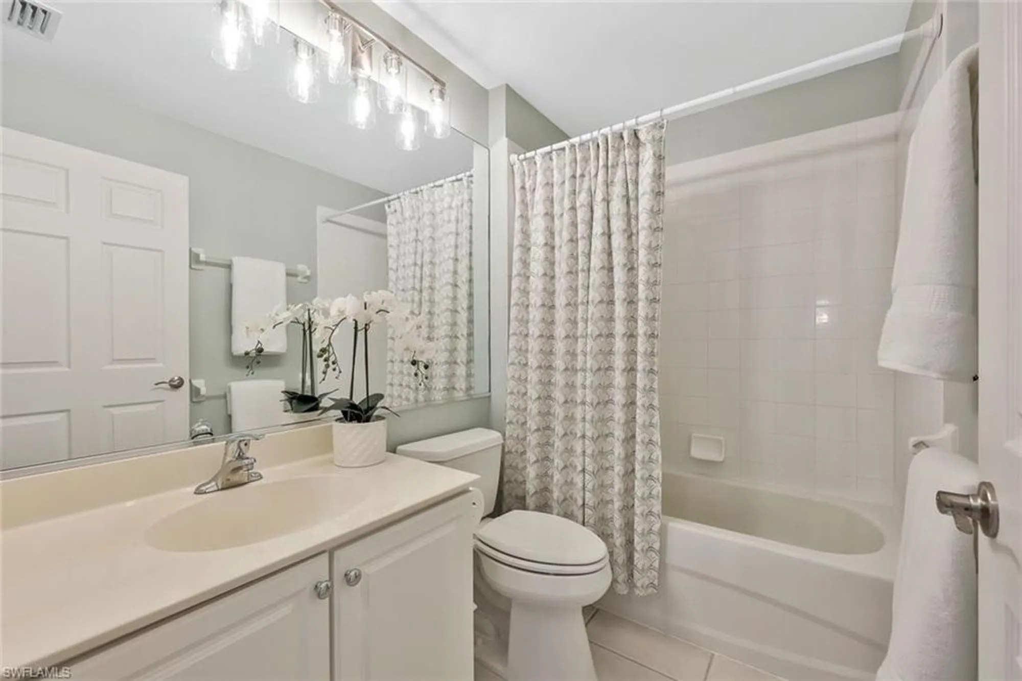 Property Slideshow image 13 of 34 | 10037 majestic ave, Fort Myers, FL, 33913