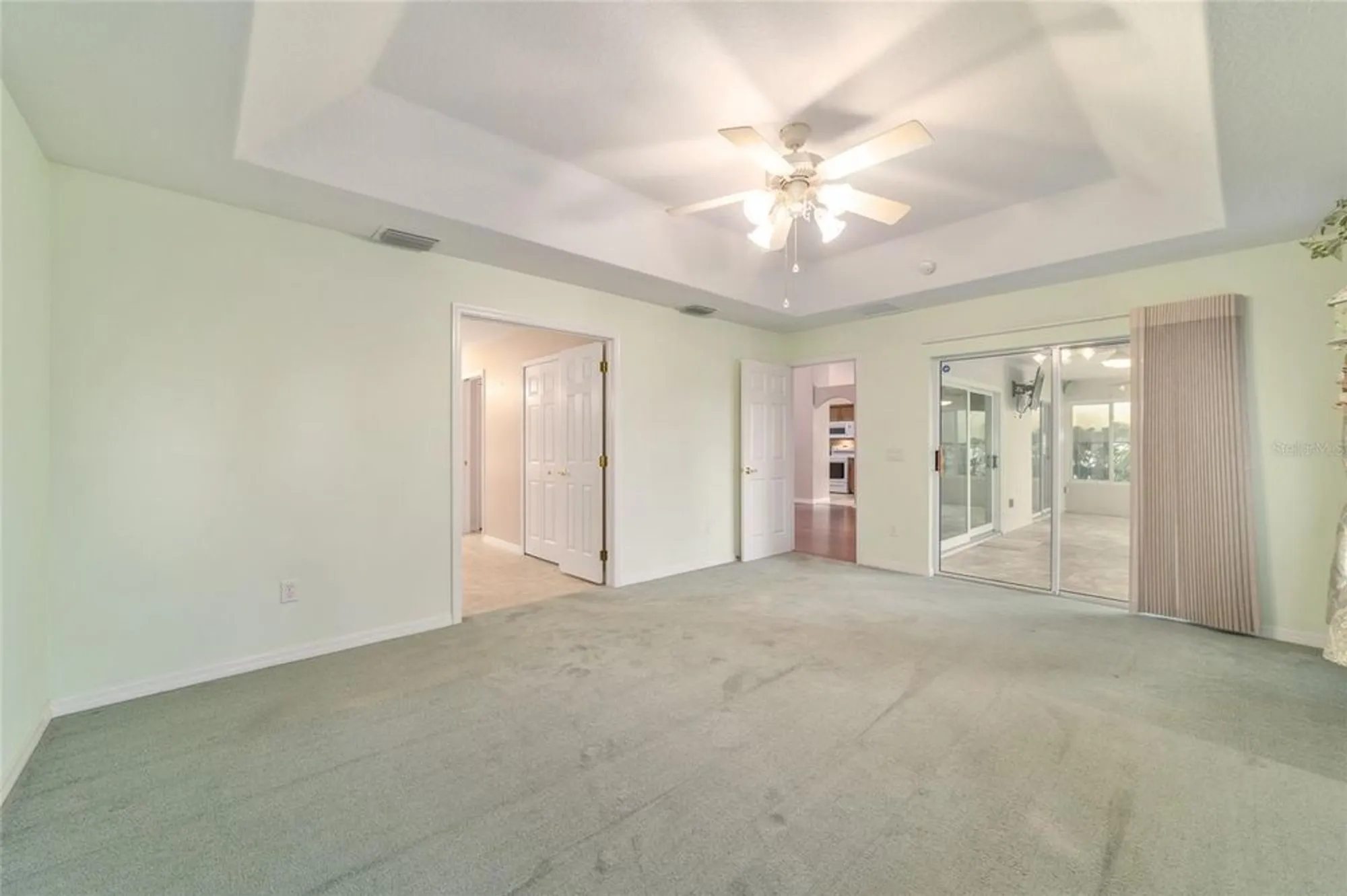 Property Slideshow image 19 of 54 | 16369 sw 14th avenue rd, Ocala, FL, 34473