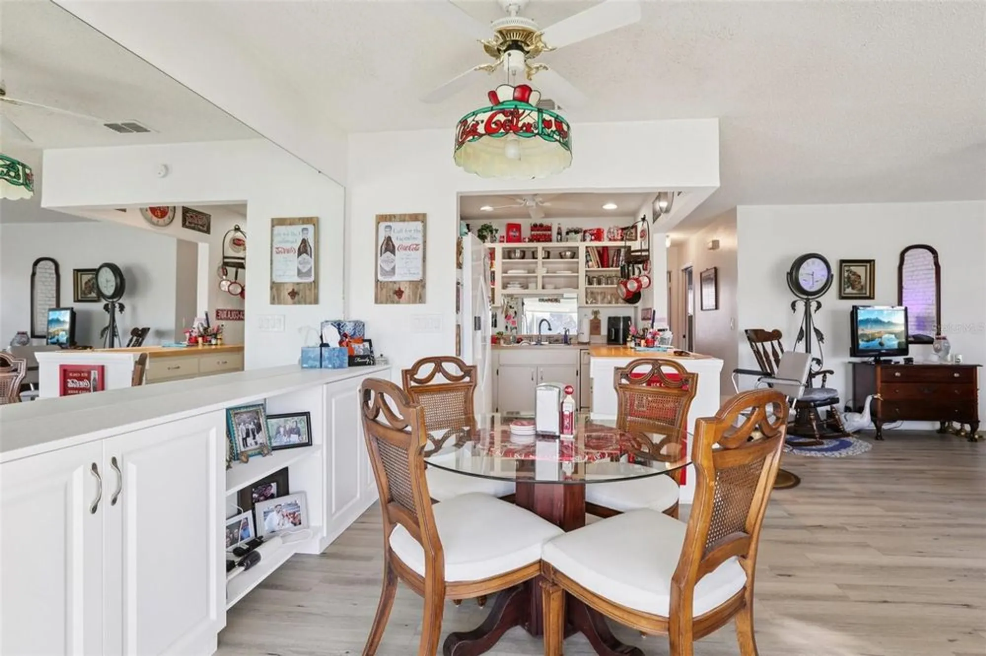 Property Slideshow image 8 of 55 | 2339 glenmore cir, Sun City Center, FL, 33573