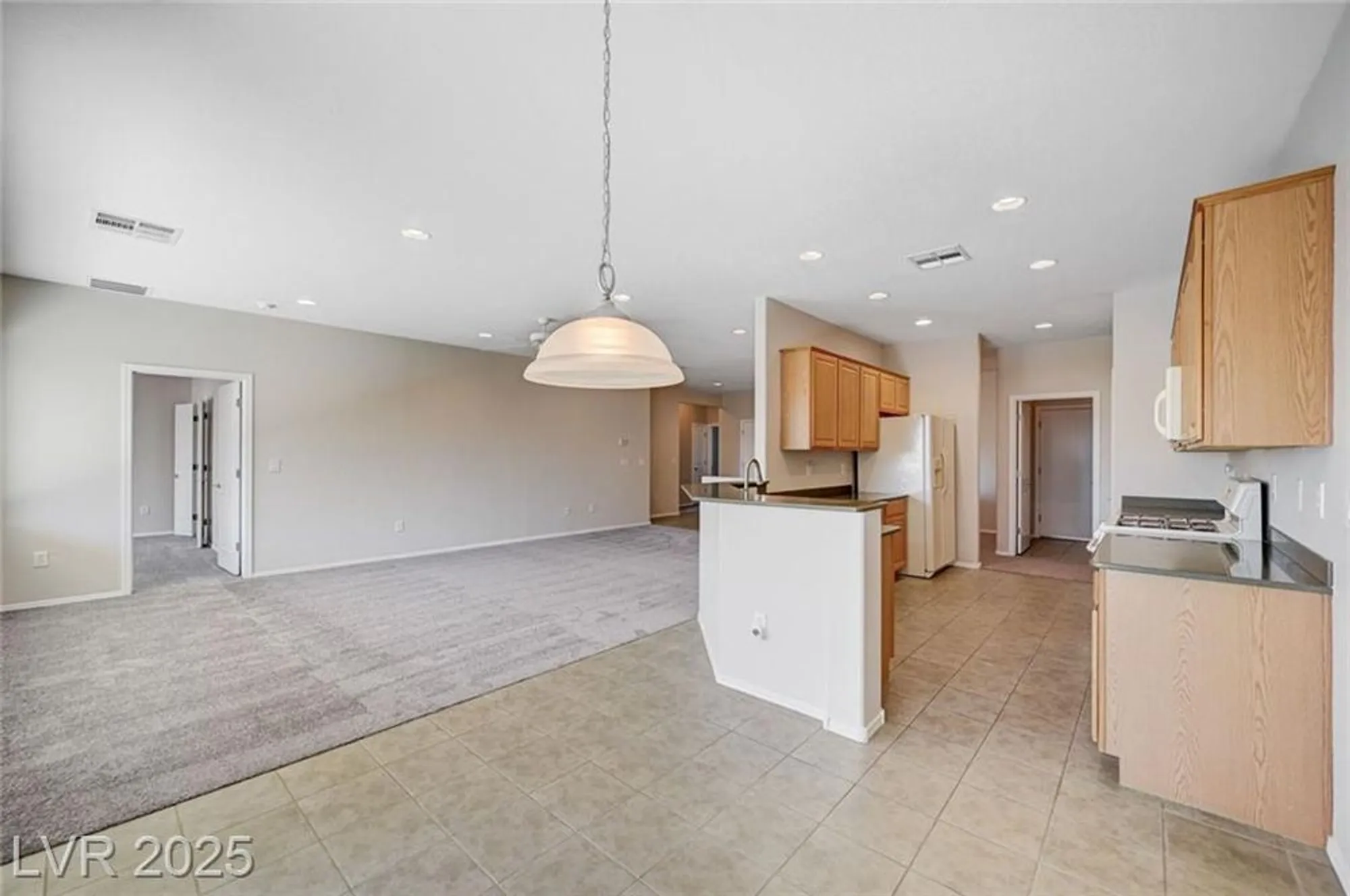 Property Slideshow image 12 of 37 | 2499 capella star st, Henderson, NV, 89044