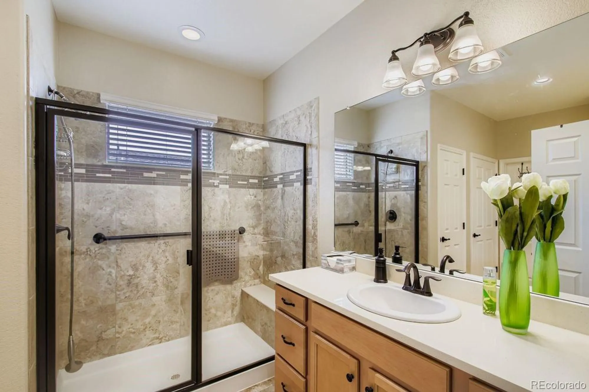 Property Slideshow image 17 of 37 | 10680 w big horn cir, Broomfield, CO, 80021