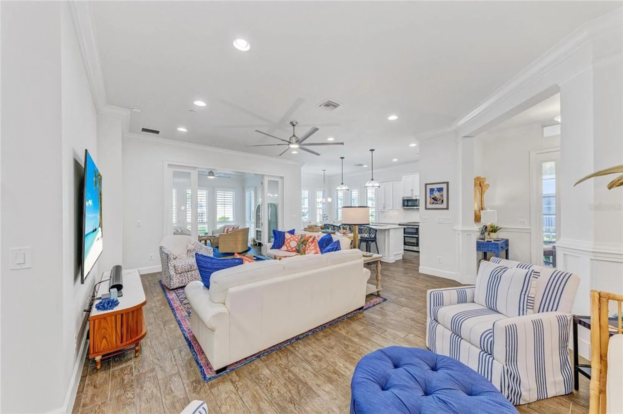 Property Slideshow image 10 of 98 | 334 castaway cay dr 101, Bradenton, FL, 34209