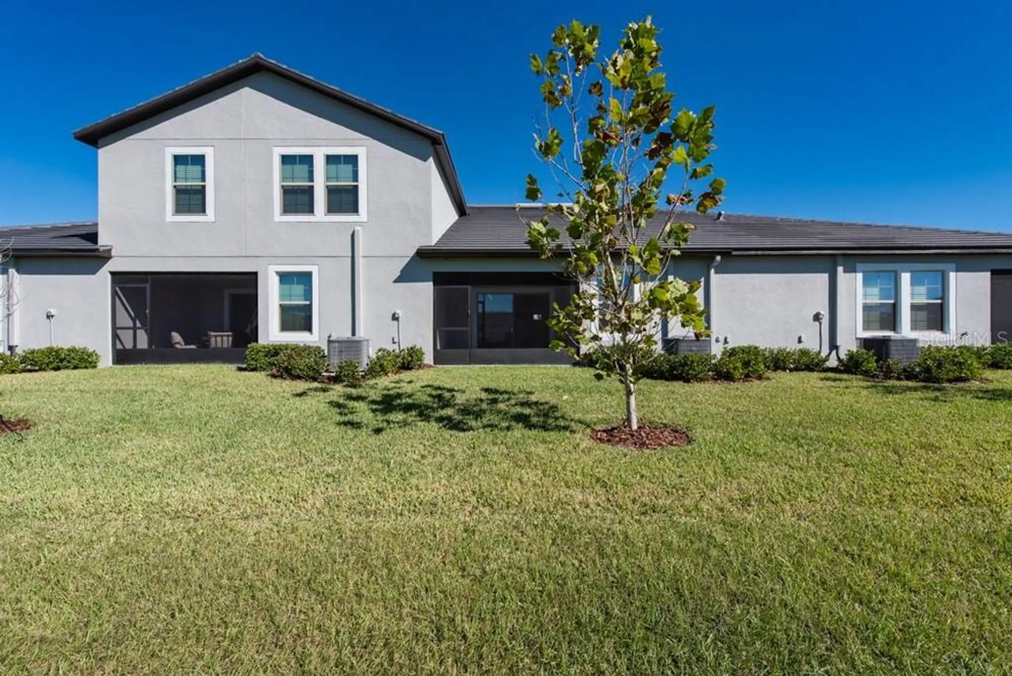 Property Slideshow image 25 of 40 | 10976 gable dig loop, San Antonio, FL, 33576