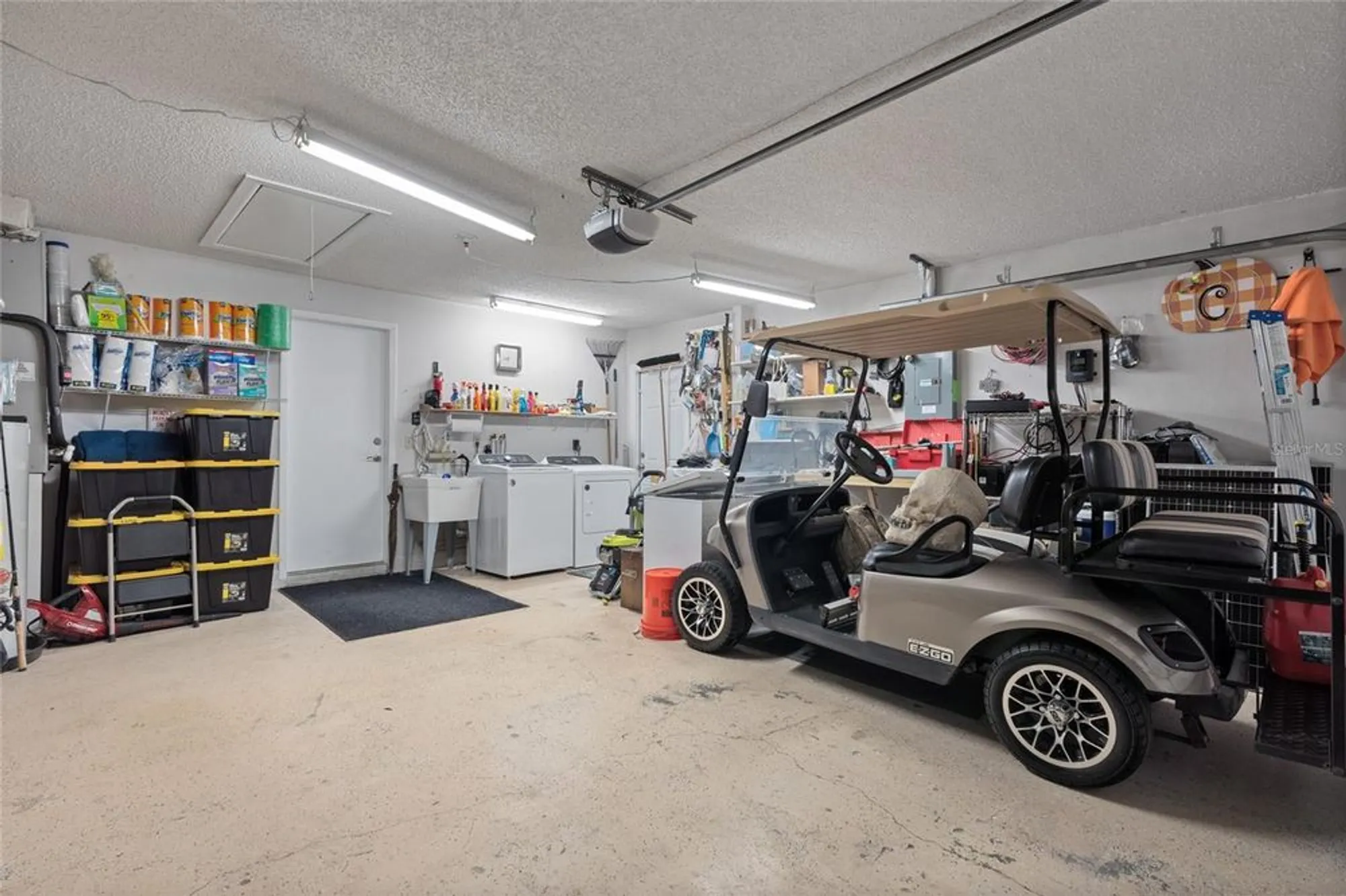 Property Slideshow image 28 of 37 | 9130 34th way n # 6, Pinellas Park, FL, 33782