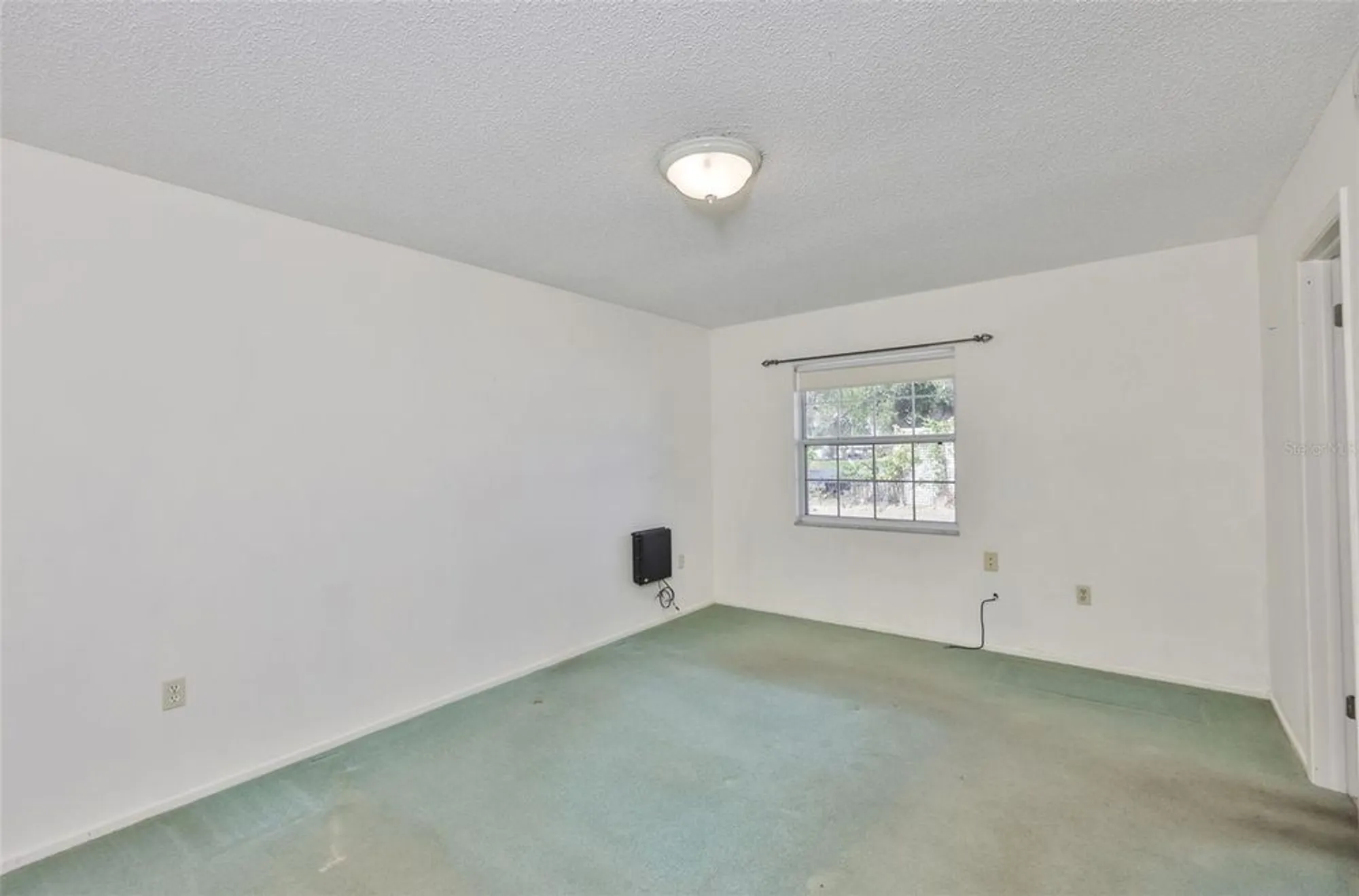 Property Slideshow image 23 of 63 | 1502 desert hills dr, Sun City Center, FL, 33573