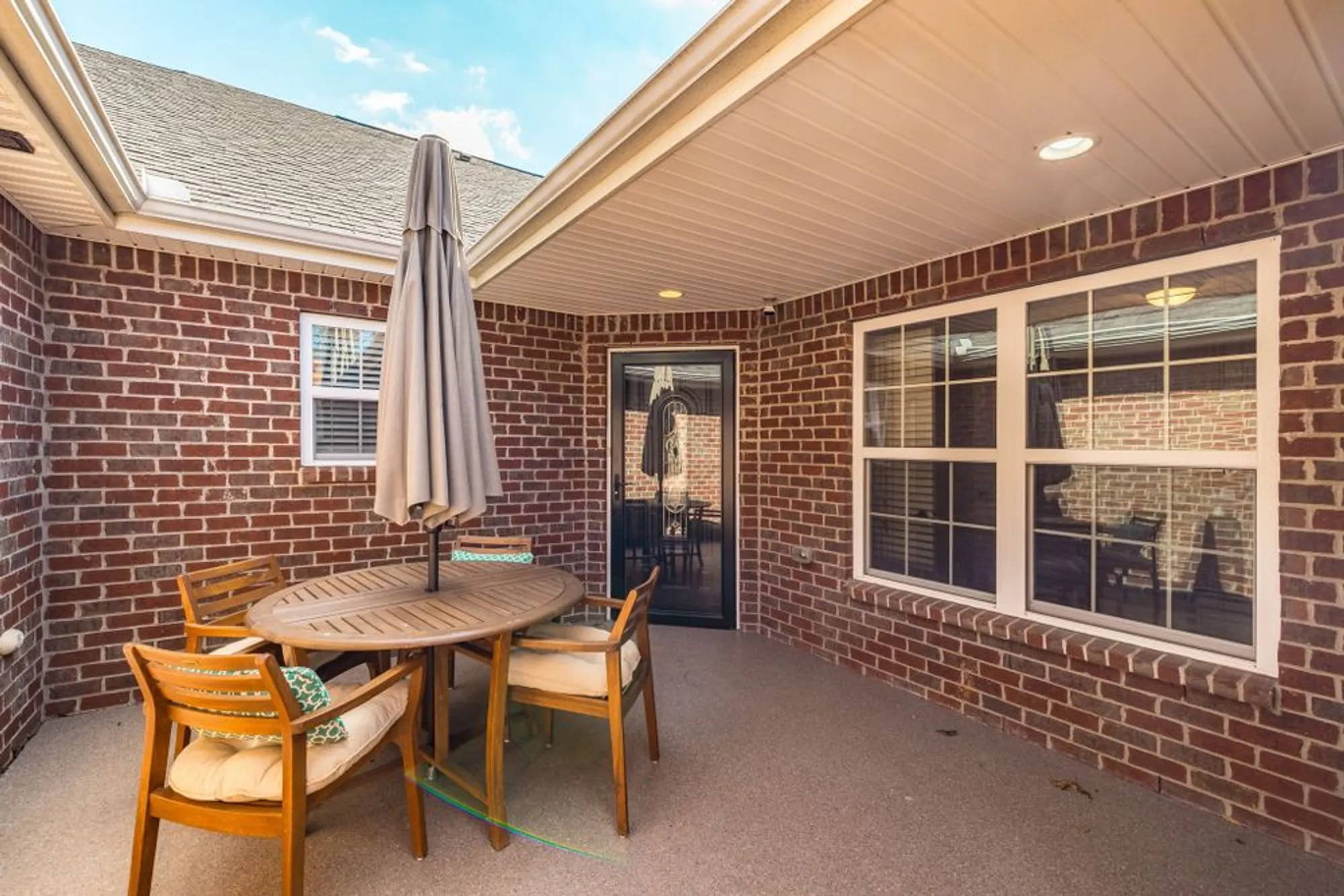 Property Slideshow image 9 of 68 | 395 devon chase hl unit 5104, Gallatin, TN, 37066