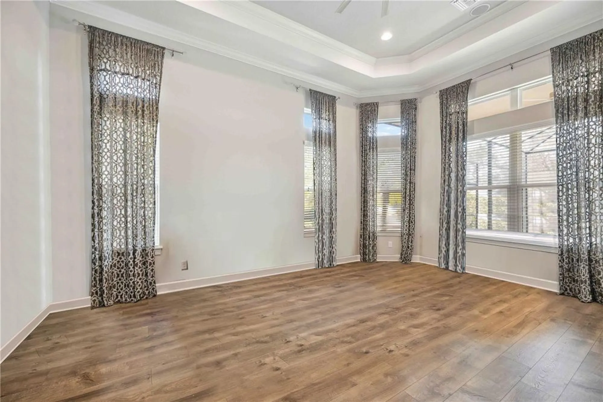 Property Slideshow image 32 of 62 | 4744 benito ct, Bradenton, FL, 34211