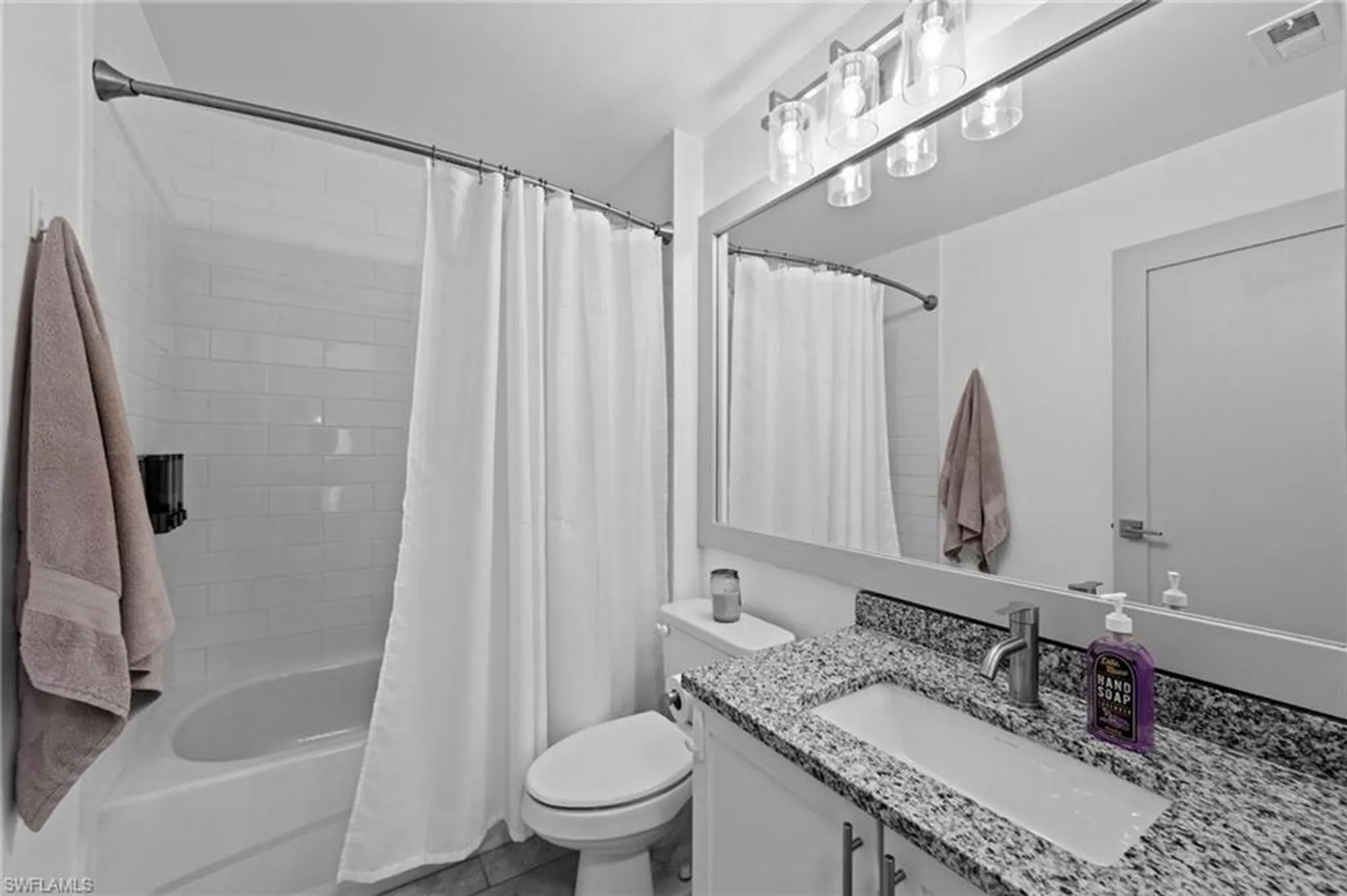 Property Slideshow image 15 of 48 | 10037 colonial country club blvd, Fort Myers, FL, 33913