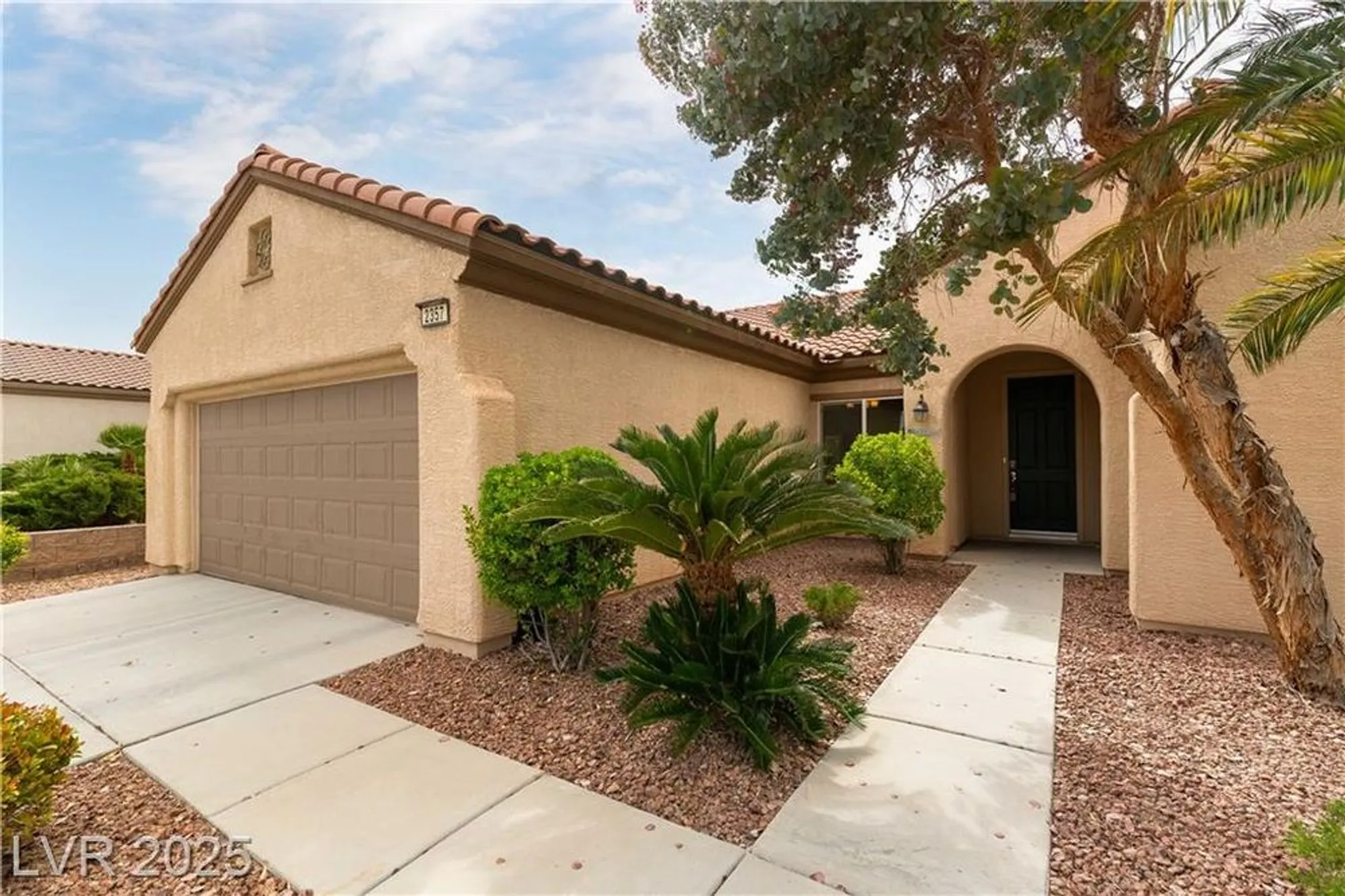 Property Slideshow image 2 of 37 | 2357 aztec ruin way, Henderson, NV, 89044