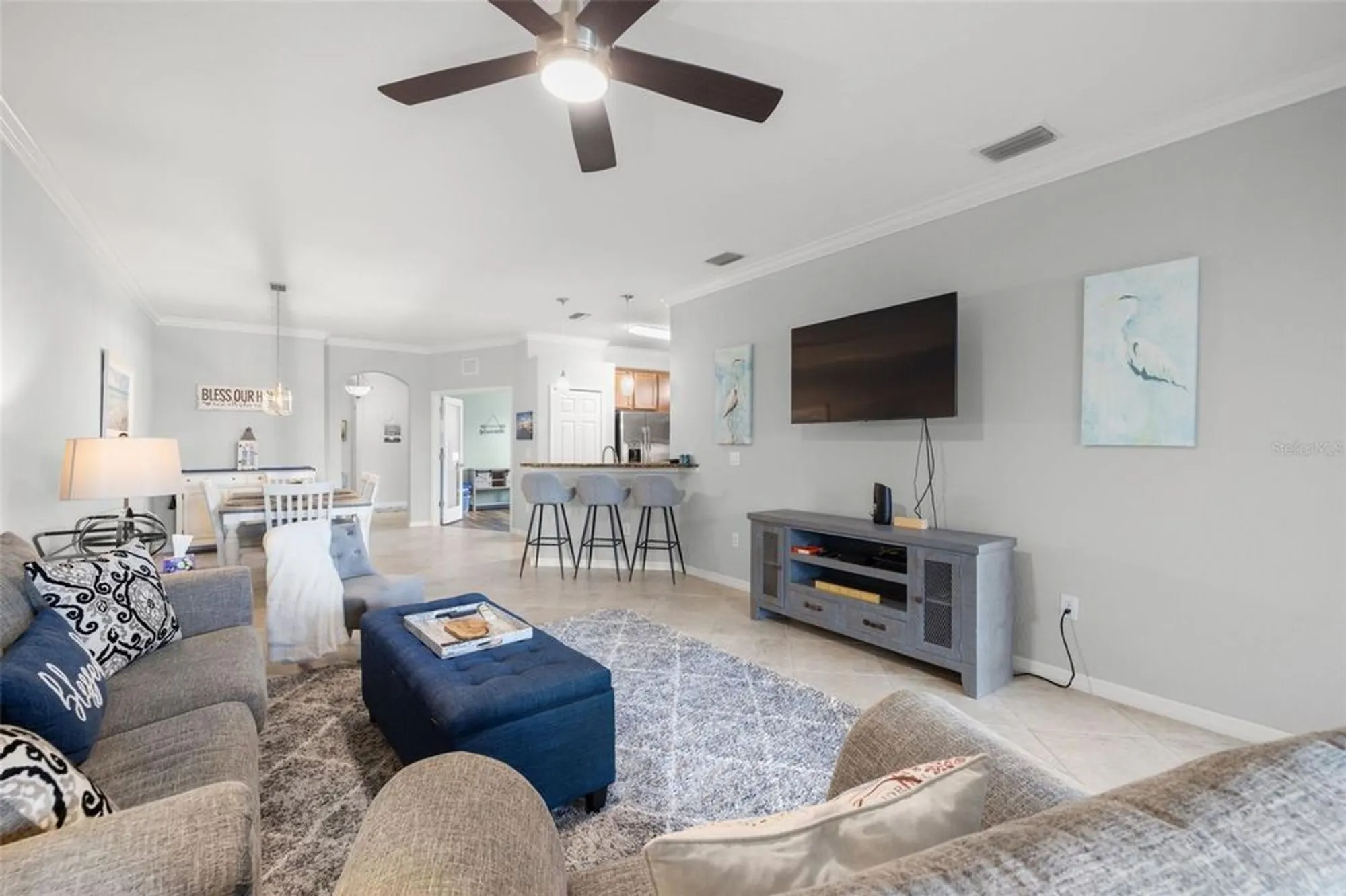 Property Slideshow image 10 of 46 | 6516 candlestick dr, Bradenton, FL, 34212