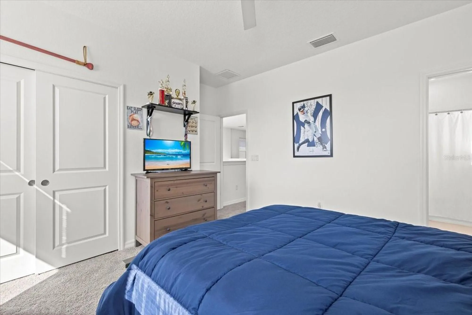 Property Slideshow image 22 of 46 | 16226 paynes mill dr, Lakewood Ranch, FL, 34211