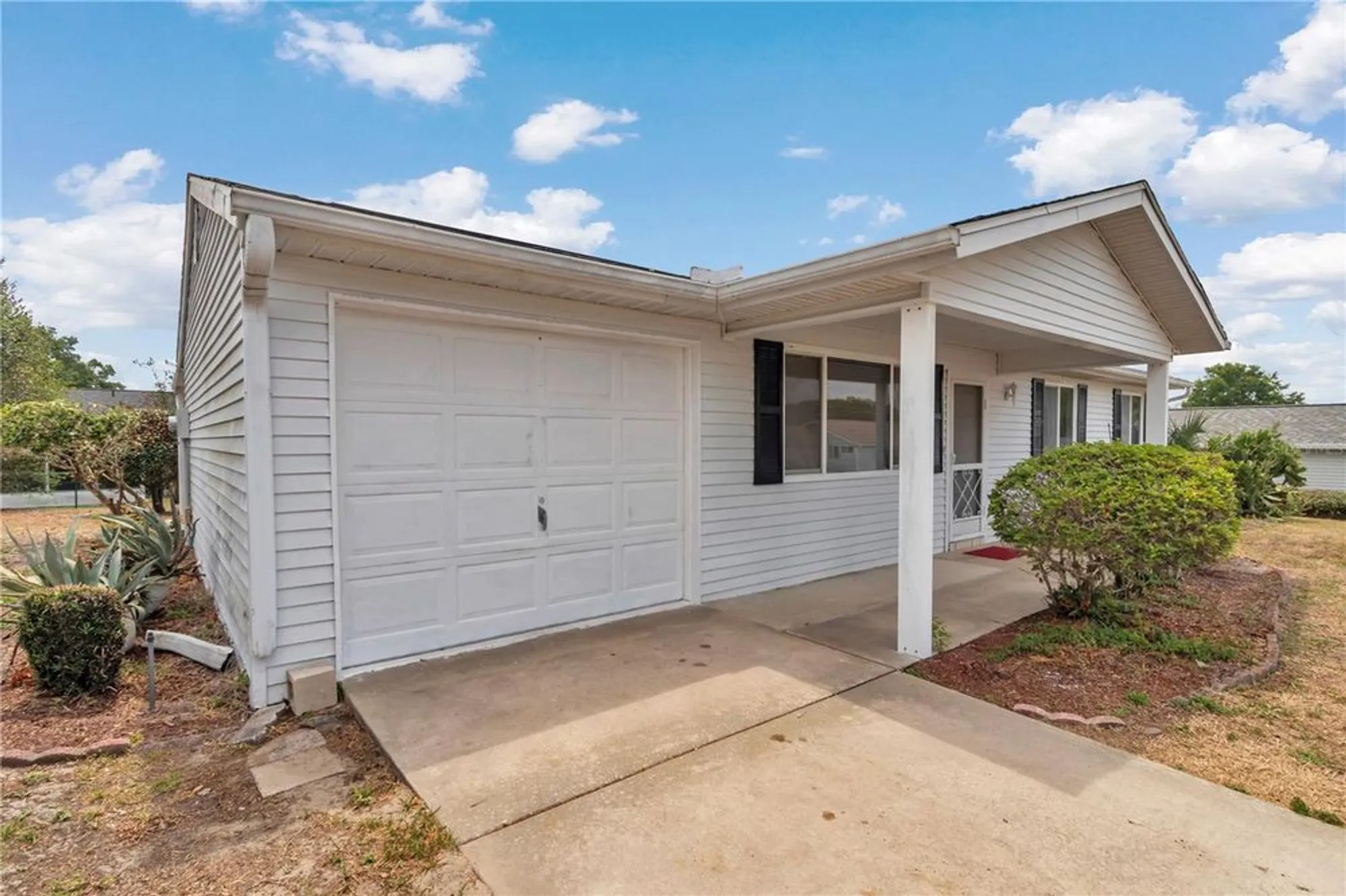 Property Slideshow image 6 of 37 | 8720 sw 108th ln, Ocala, FL, 34481