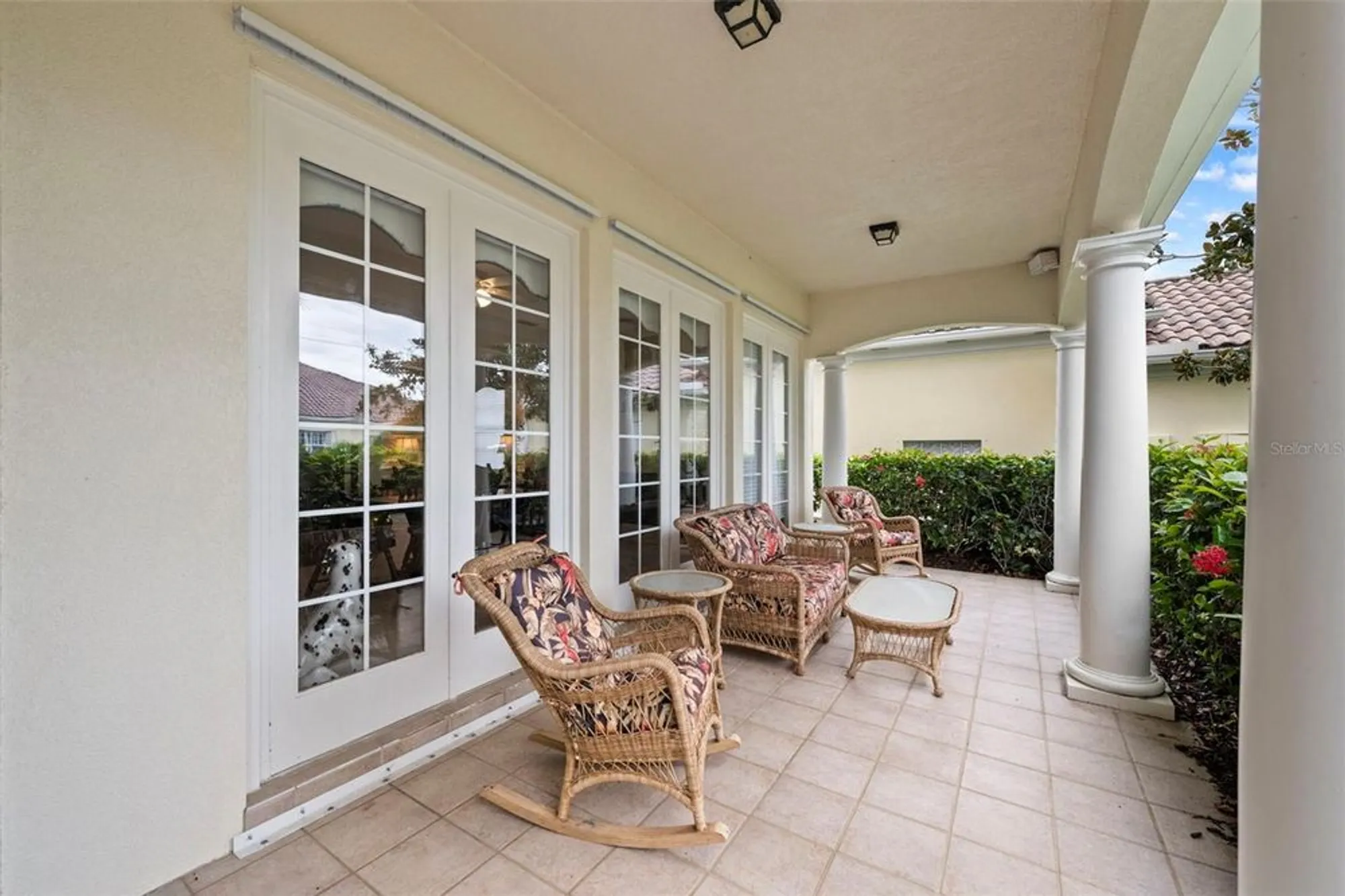 Property Slideshow image 22 of 62 | 5791 girona pl, Sarasota, FL, 34238