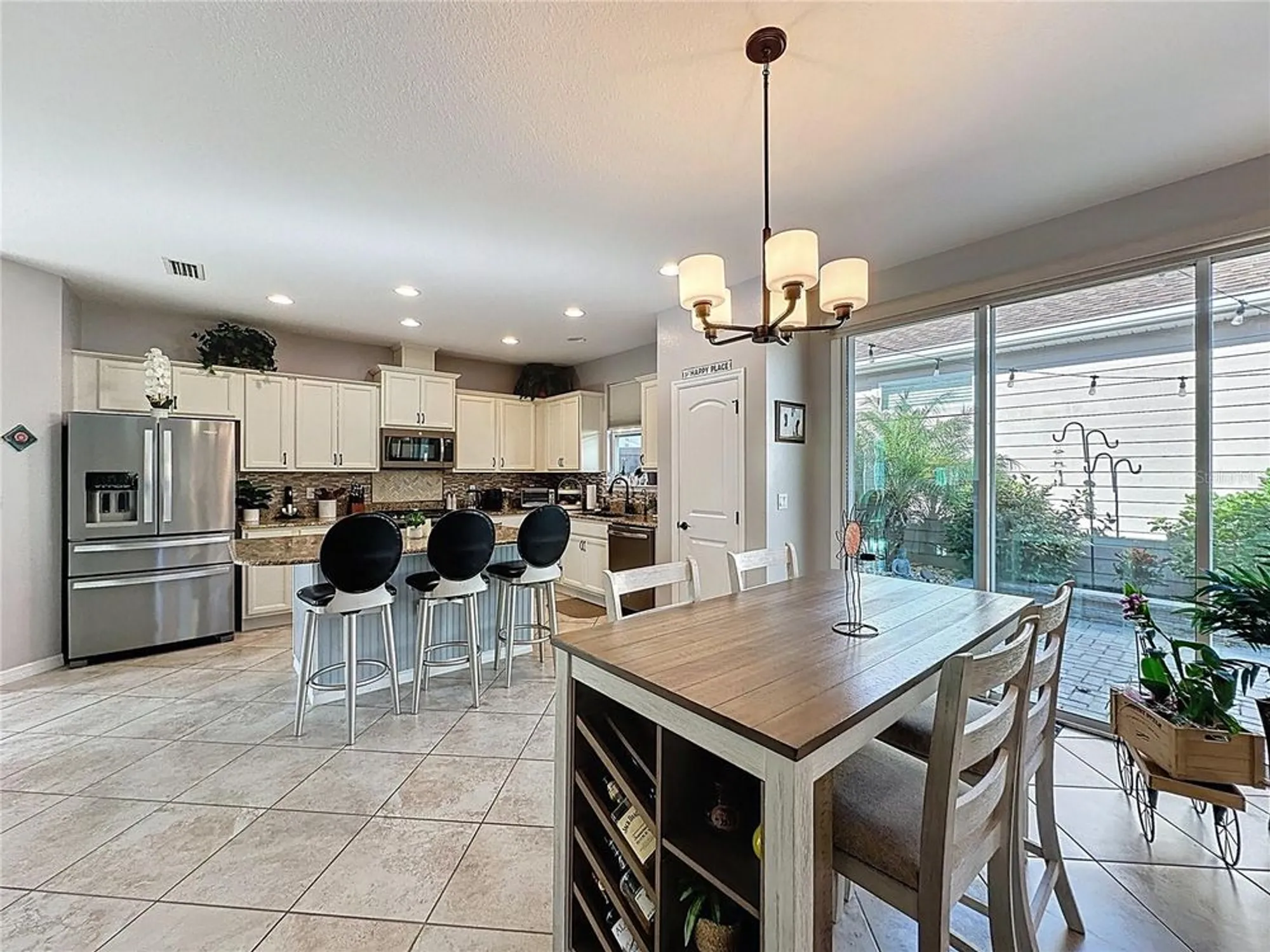 Property Slideshow image 15 of 79 | 373 alcove dr, Groveland, FL, 34736