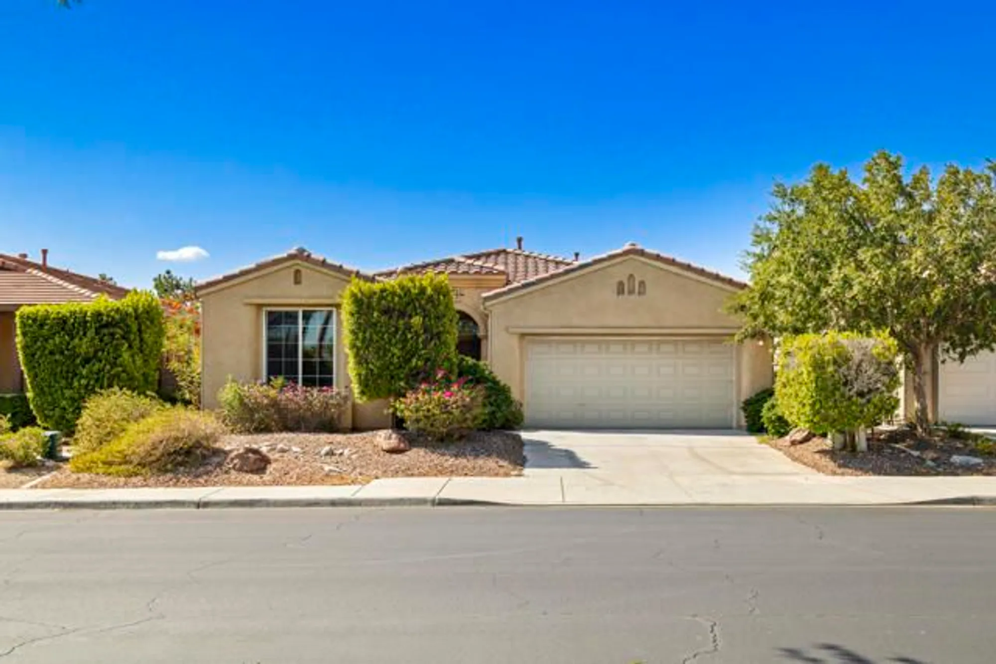 Property Slideshow image 1 of 37 | 1491 four seasons blvd, Palm Springs, CA, 92262