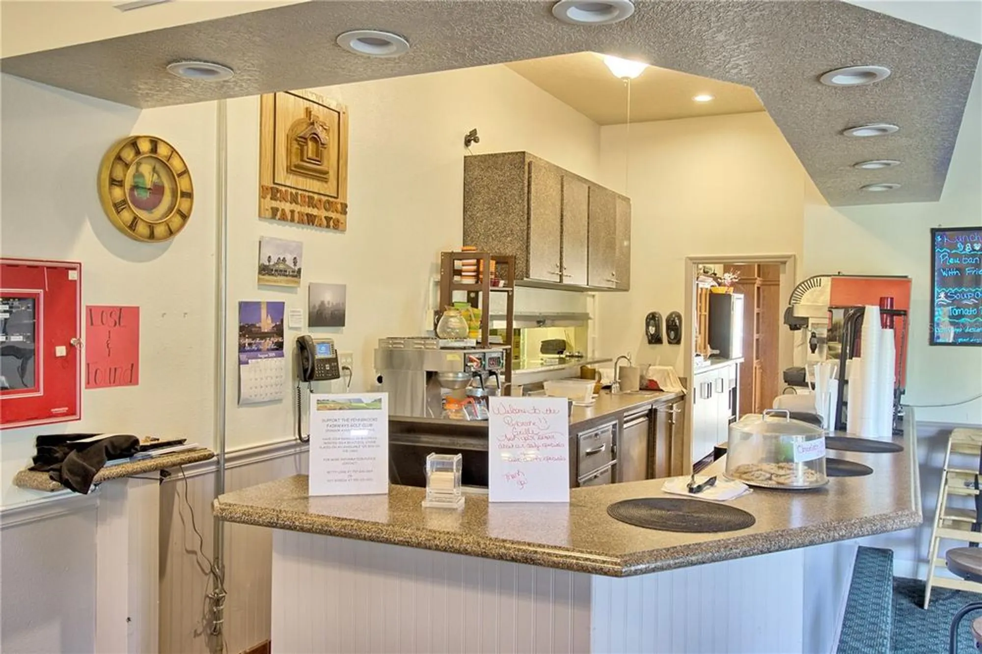 Property Slideshow image 76 of 77 | 32942 rambling oaks ct, Leesburg, FL, 34748