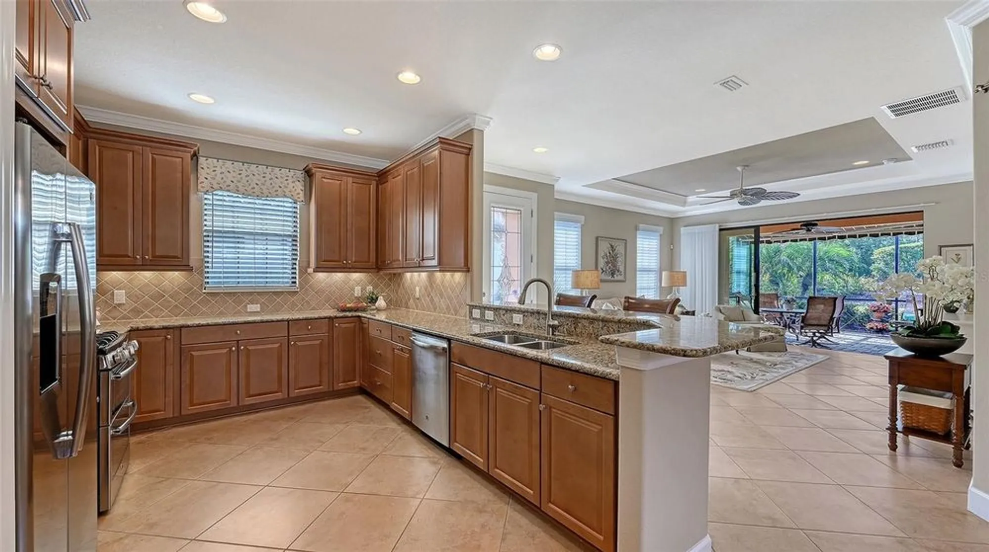 Property Slideshow image 21 of 65 | 5020 savona run, Lakewood Ranch, FL, 34211