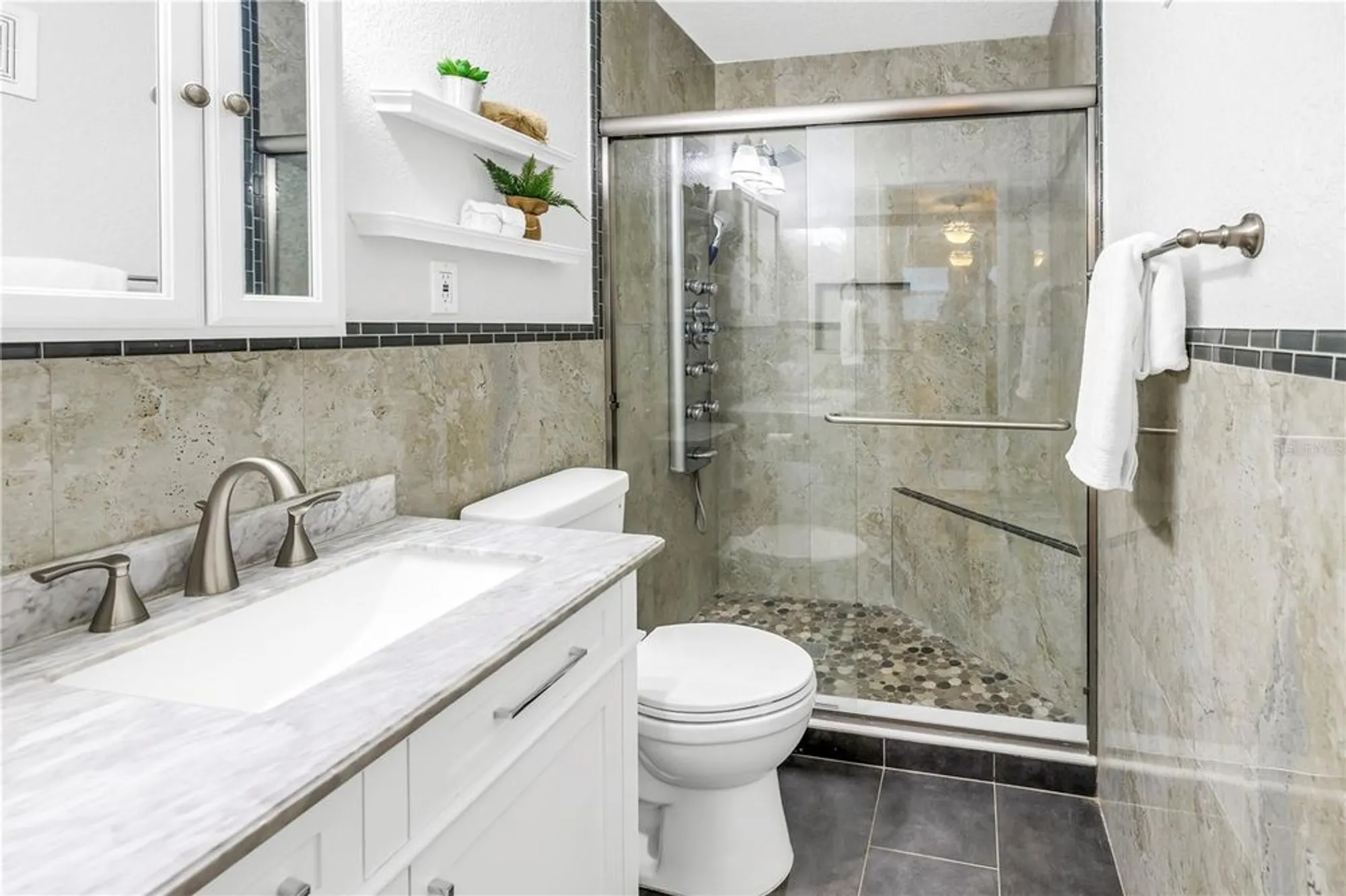 Property Slideshow image 12 of 33 | 5660 80th st n unit d108, St Petersburg, FL, 33709