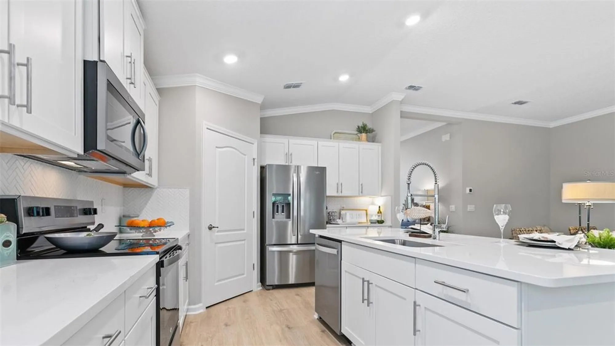 Property Slideshow image 7 of 48 | 31 green cir, Palm Coast, FL, 32164