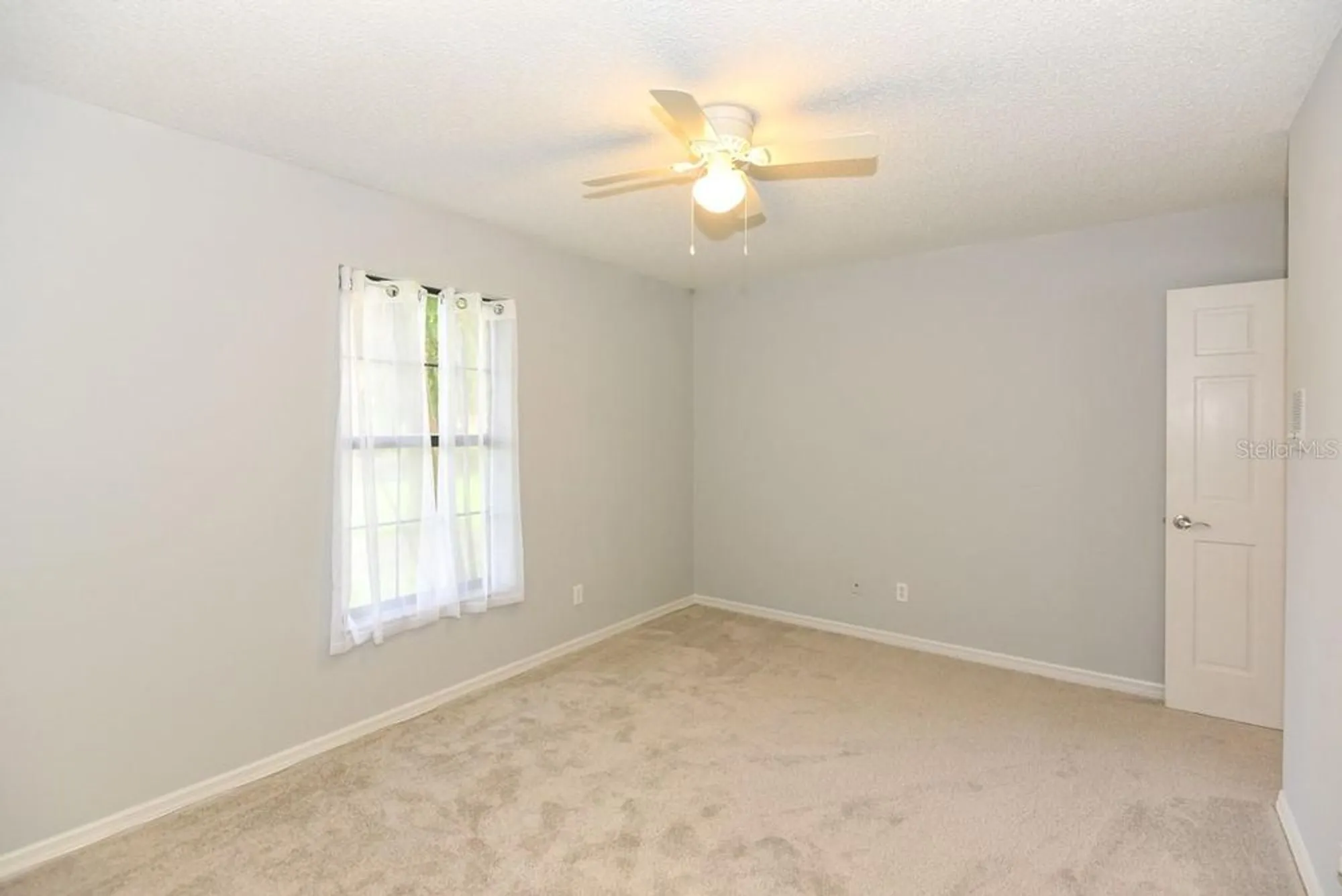 Property Slideshow image 26 of 41 | 24 lake vista way, Ormond Beach, FL, 32174