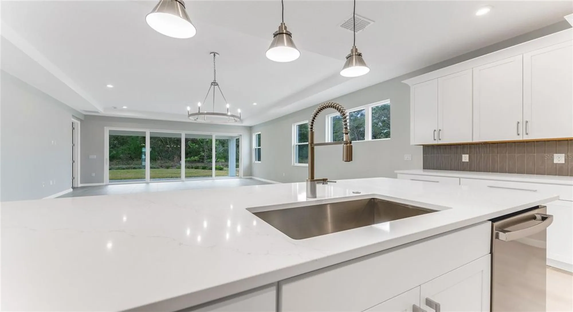 Property Slideshow image 14 of 34 | 1213 cresswind blvd, Deland, FL, 32724