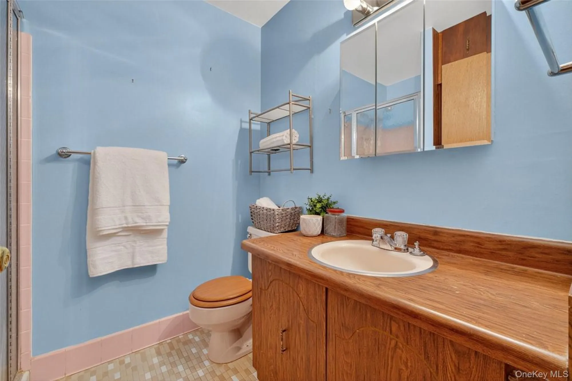 Property Slideshow image 10 of 17 | 45 jefferson oval d, Yorktown Heights, NY, 10598