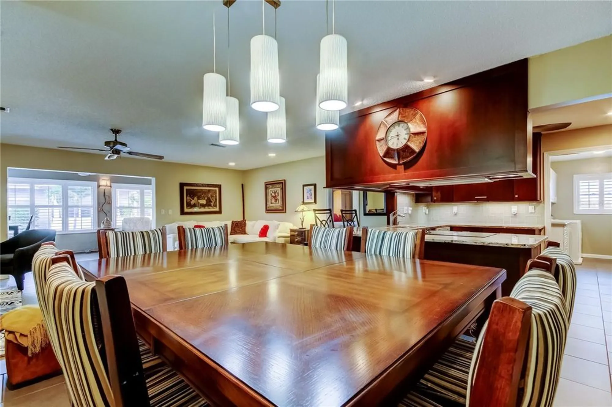 Property Slideshow image 8 of 77 | 329 club manor dr, Sun City Center, FL, 33573