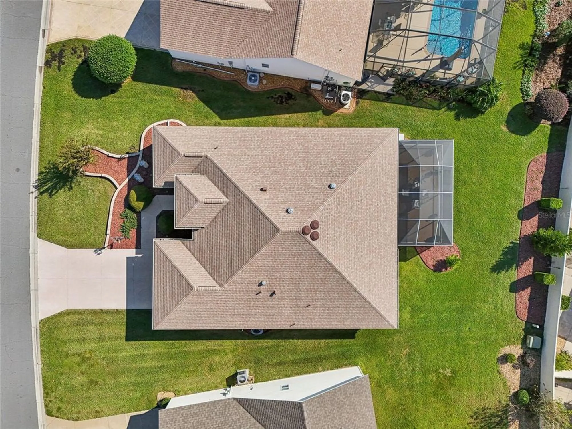 Property Slideshow image 59 of 69 | 2012 santo domingo dr, The Villages, FL, 32159