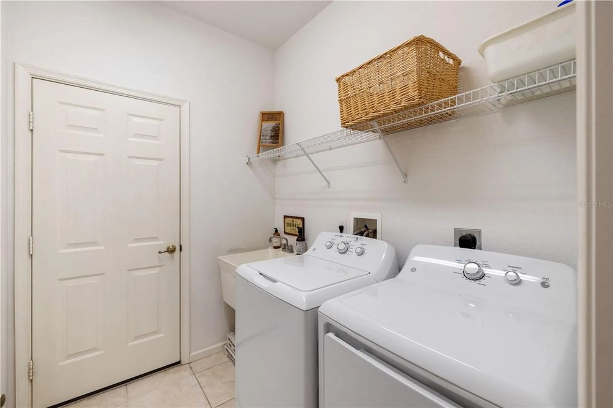 Property Slideshow image 33 of 56 | 3303 osprey ln, Port Charlotte, FL, 33953