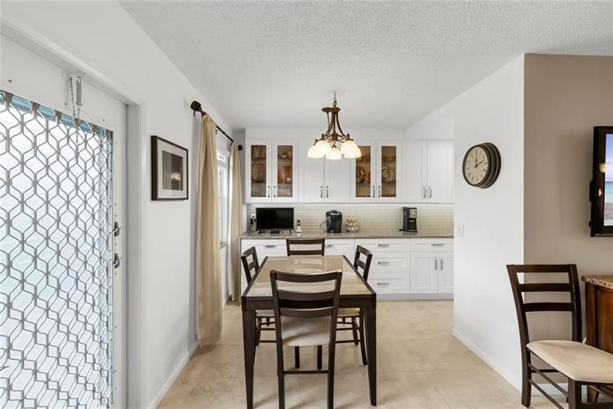 Property Slideshow image 3 of 60 | 210 oakridge n # 210, Deerfield Beach, FL, 33442