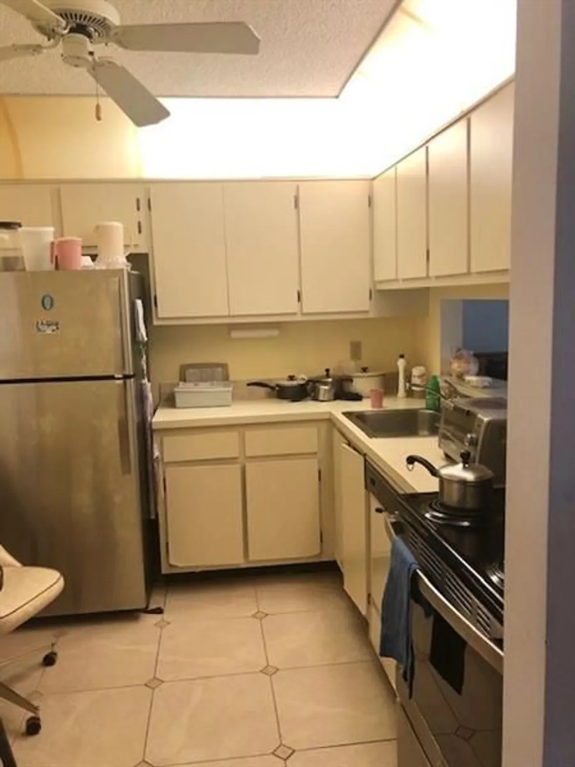 Property Slideshow image 8 of 10 | 5100 las verdes cir 121, Delray Beach, FL, 33484