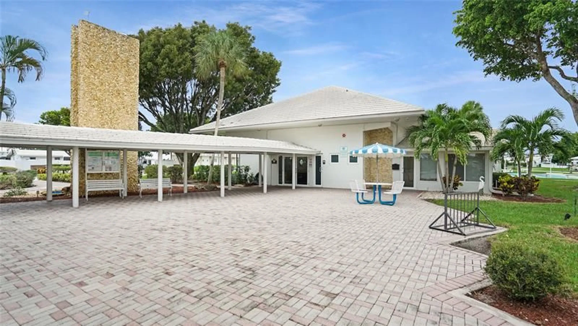 Property Slideshow image 16 of 17 | 3121 e golf blvd, Pompano Beach, FL, 33064