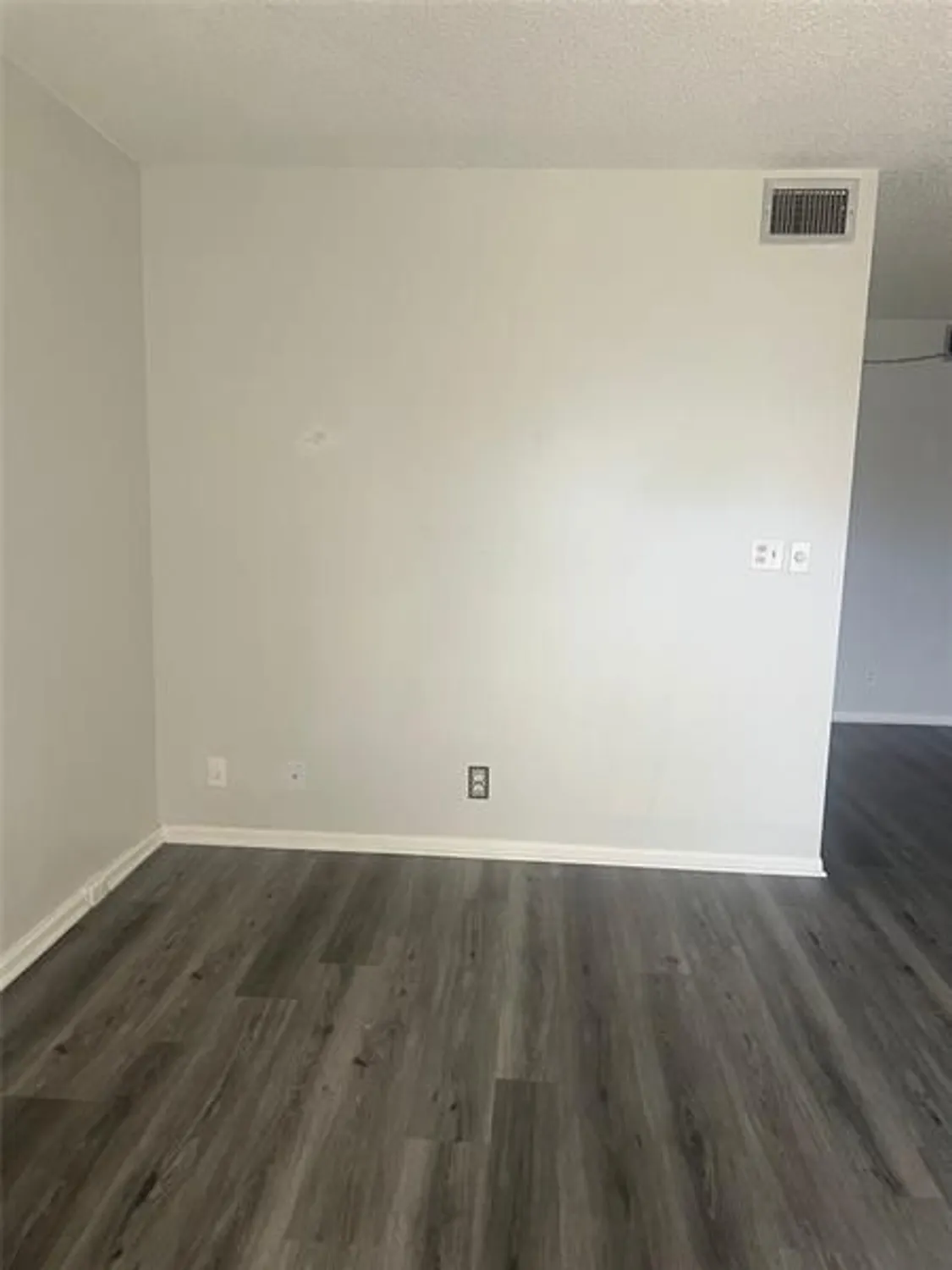 Property Slideshow image 19 of 32 | 3402 bimini ln apt e2, Coconut Creek, FL, 33066