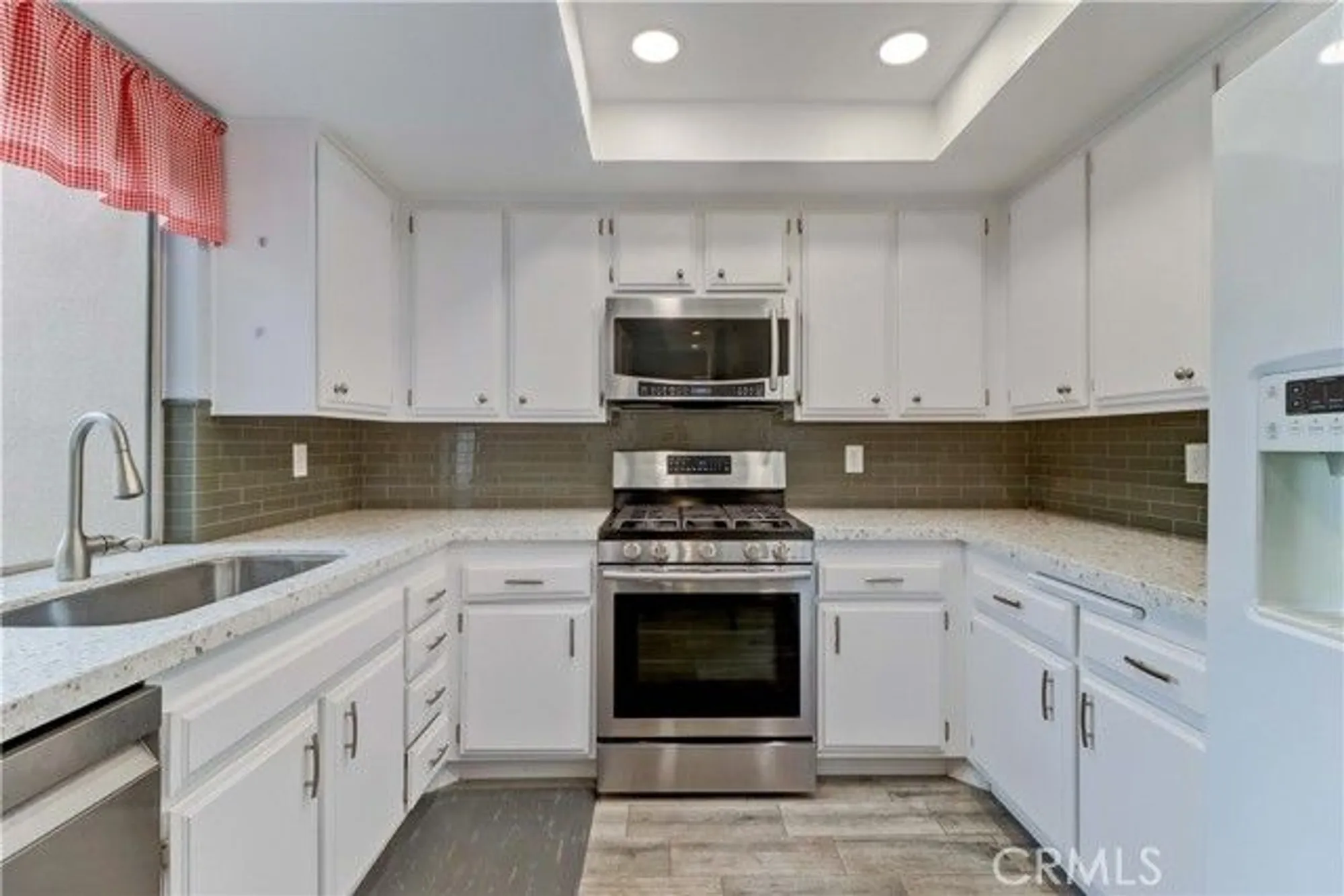 Property Slideshow image 15 of 63 | 8566 sierra cir 911-c, Huntington Beach, CA, 92646
