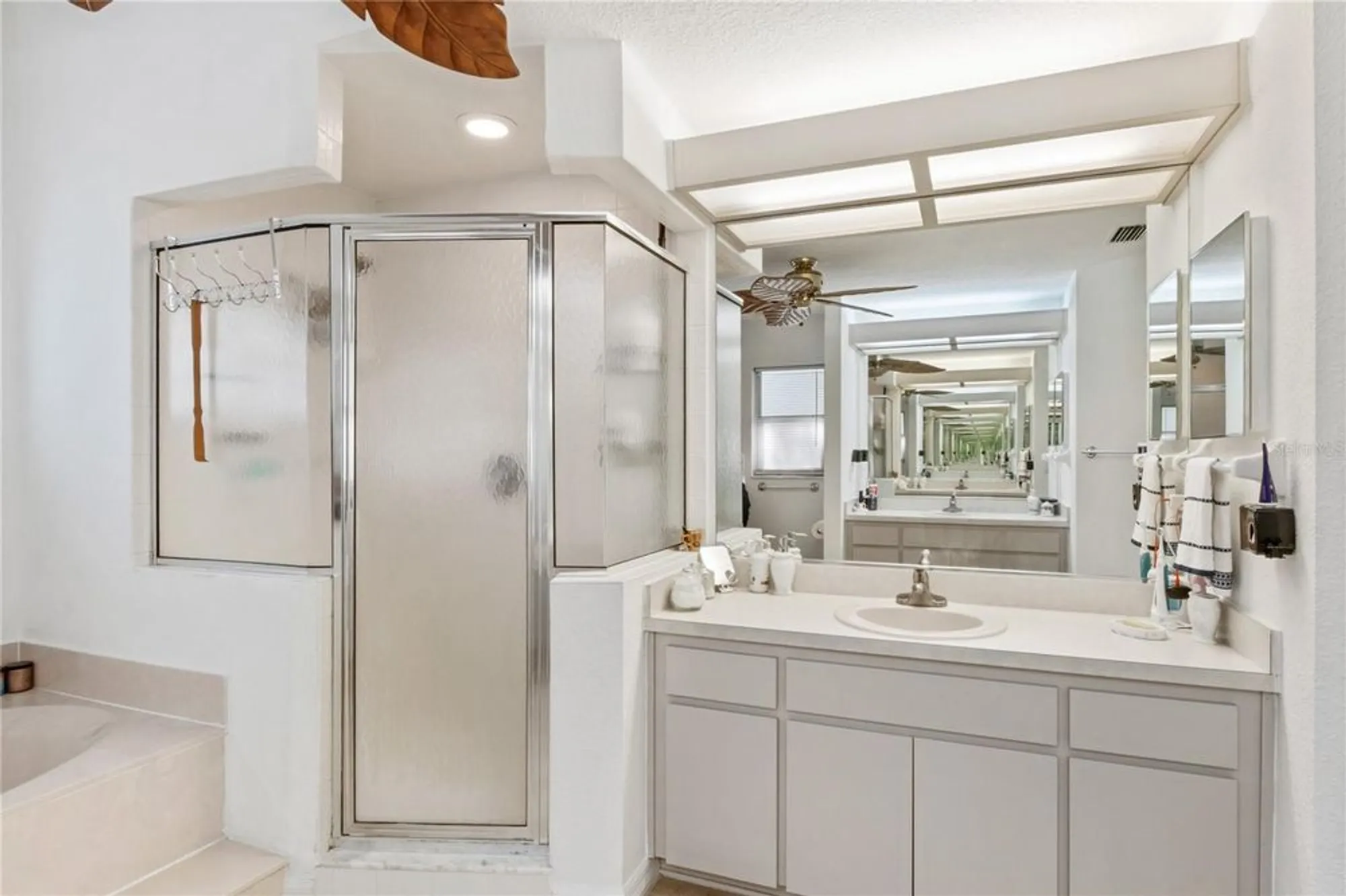 Property Slideshow image 27 of 38 | 5313 sw 86th pl, Ocala, FL, 34476