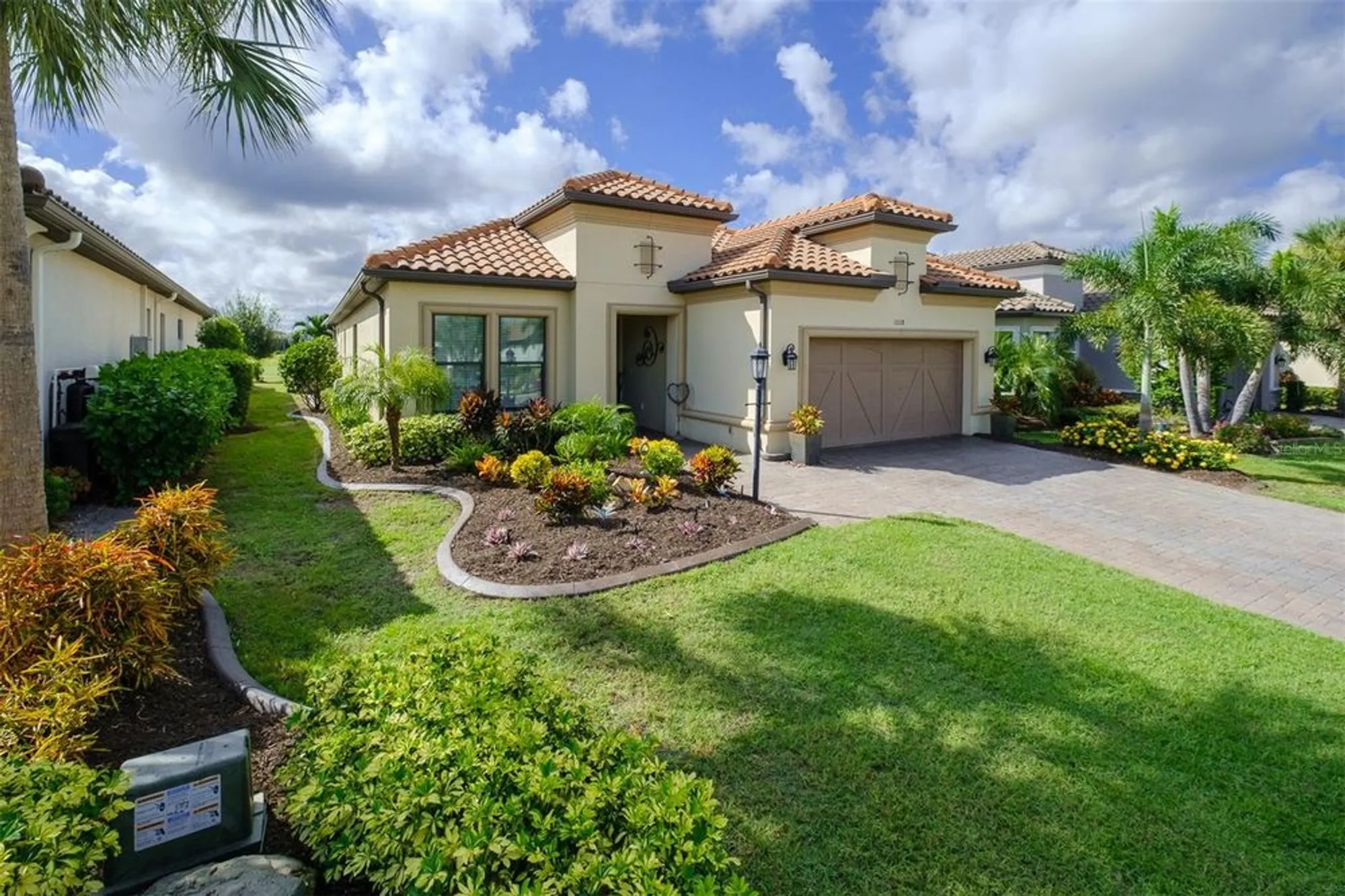 Property Slideshow image 15 of 77 | 13118 sorrento way, Bradenton, FL, 34211