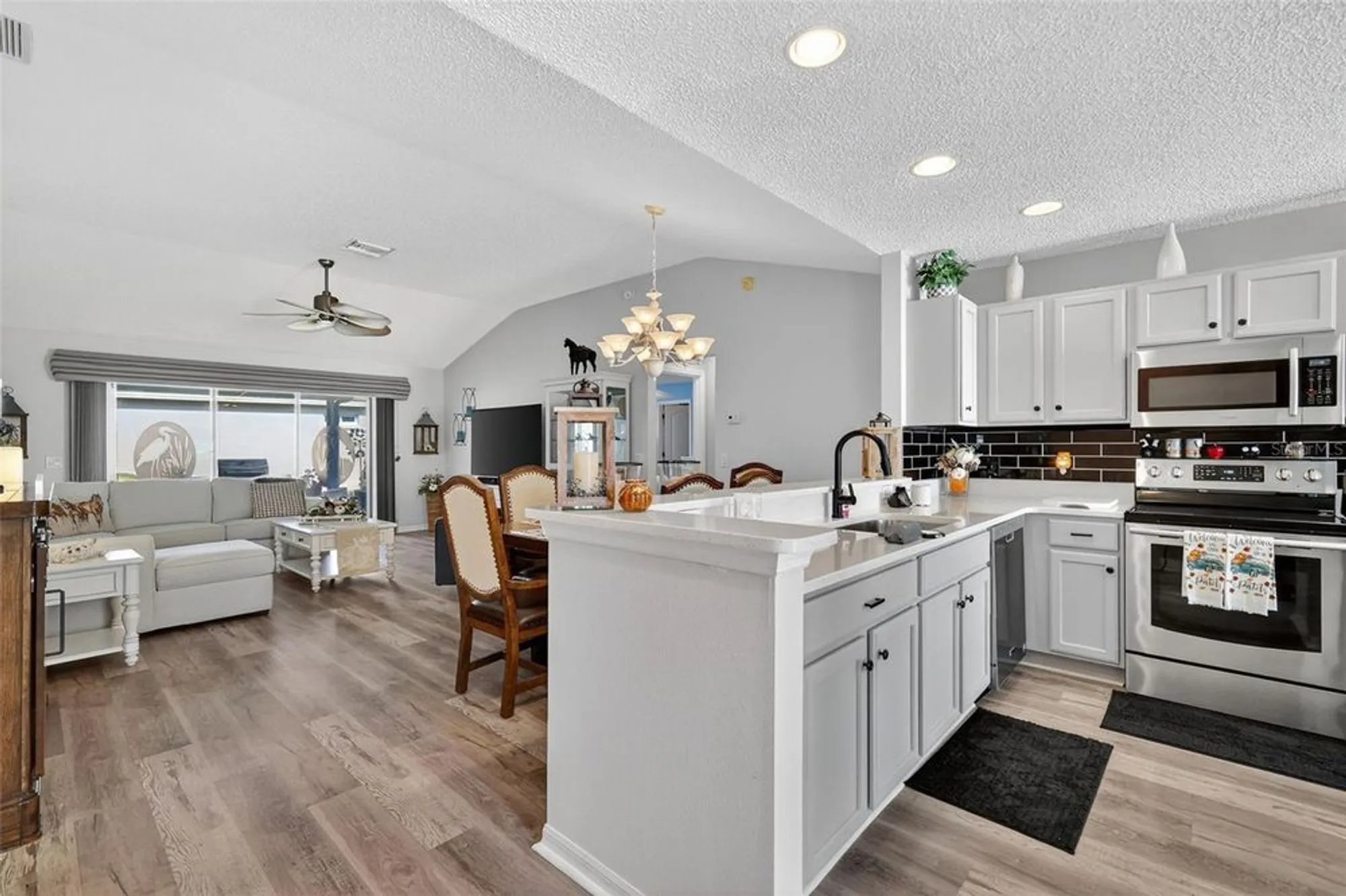 Property Slideshow image 5 of 30 | 16850 se 86th deptford ct, The Villages, FL, 32162