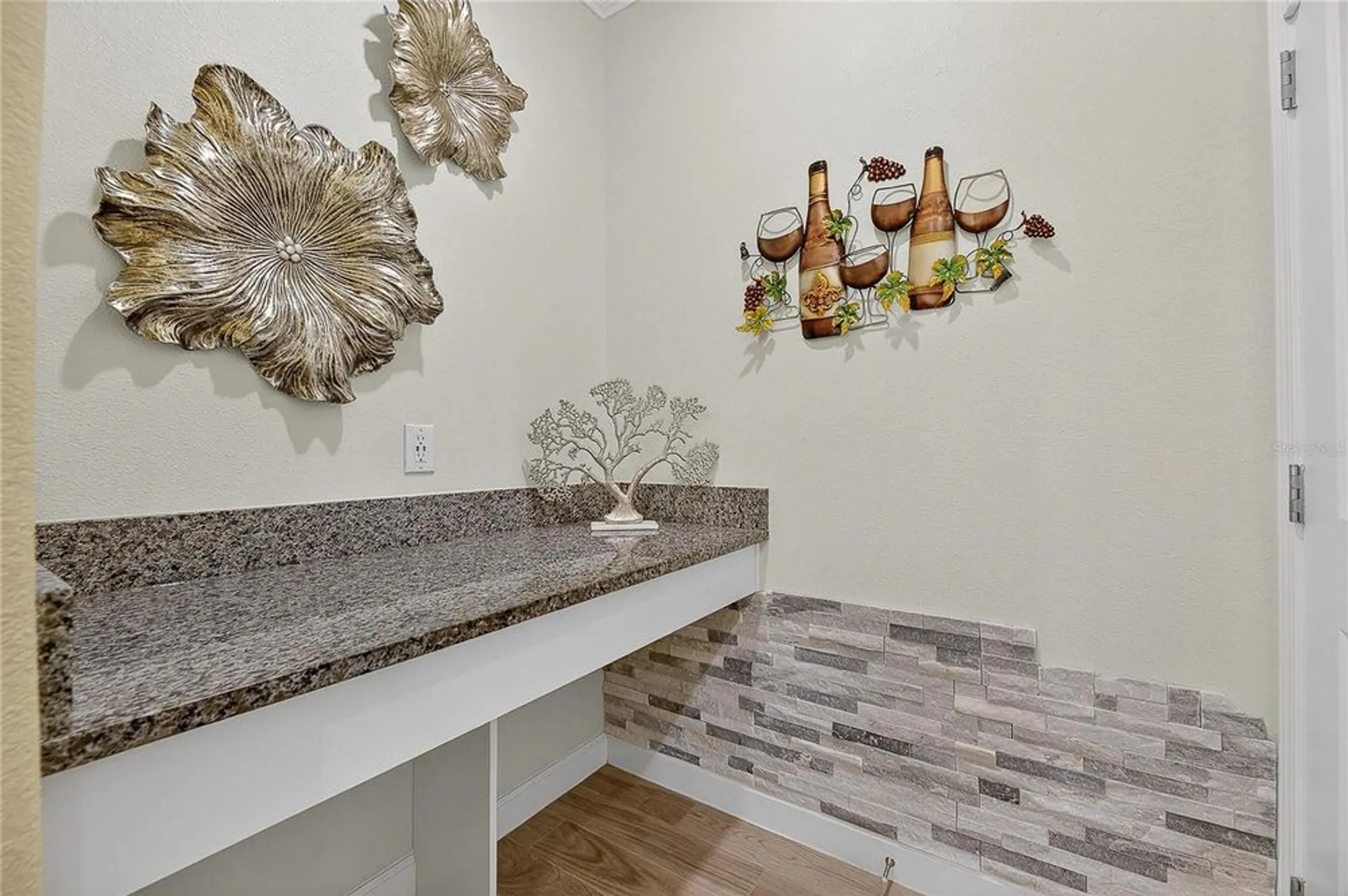Property Slideshow image 18 of 78 | 16830 anchor root st, Wimauma, FL, 33598