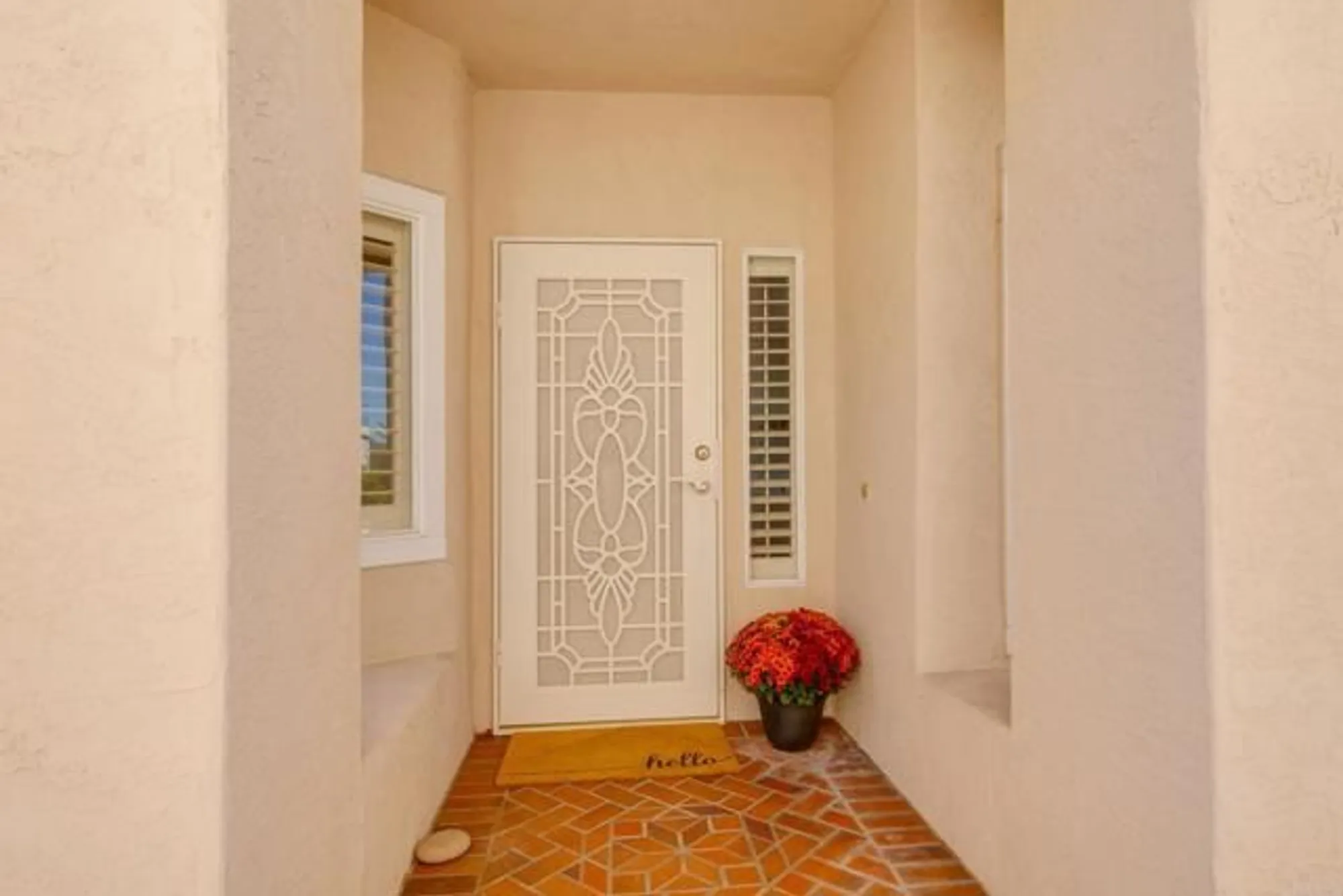 Property Slideshow image 4 of 36 | 1265 camino lorado, San Marcos, CA, 92078