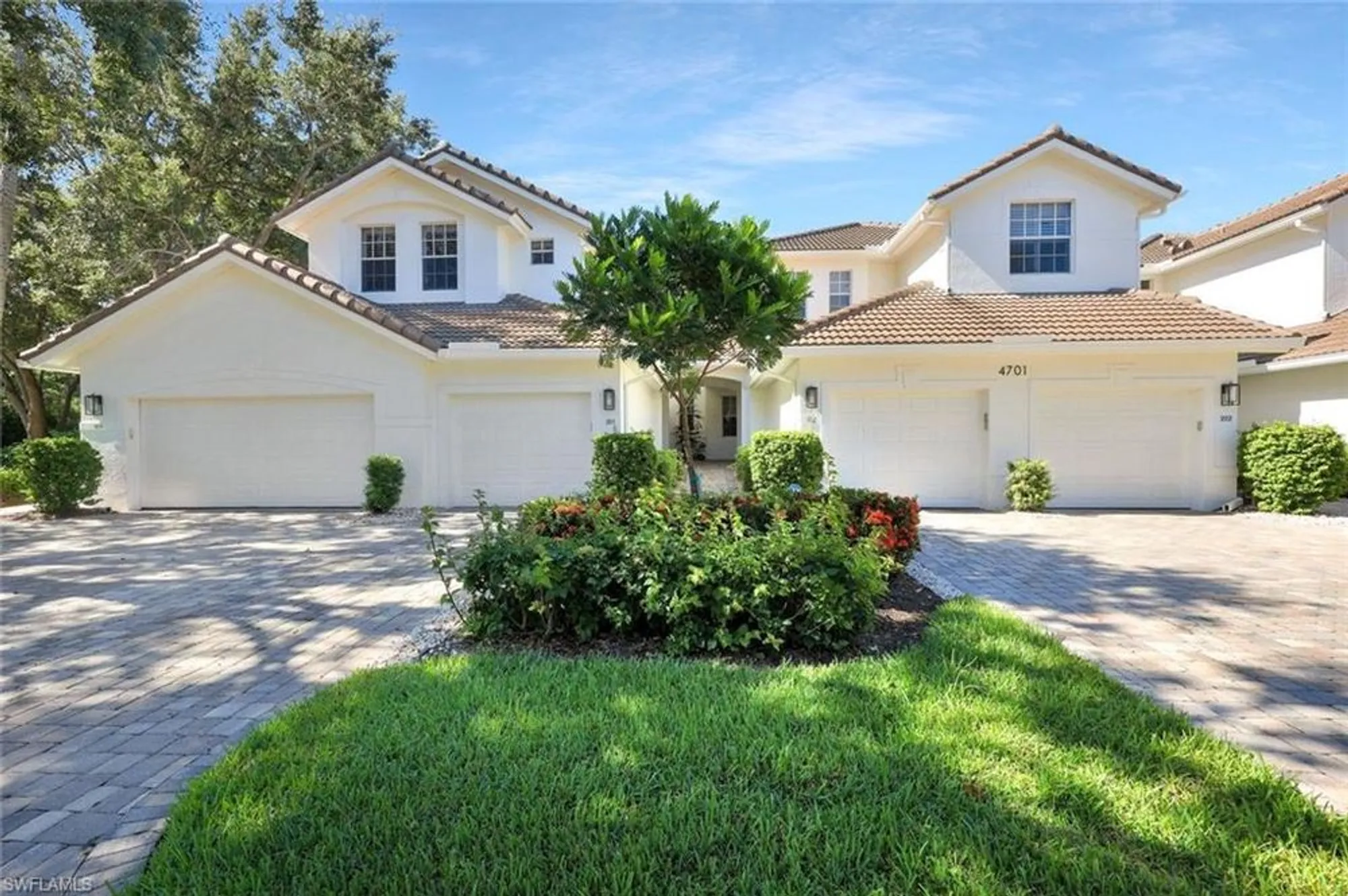 Property Slideshow image 2 of 22 | 4701 montego pointe way 201, Bonita Springs, FL, 34134