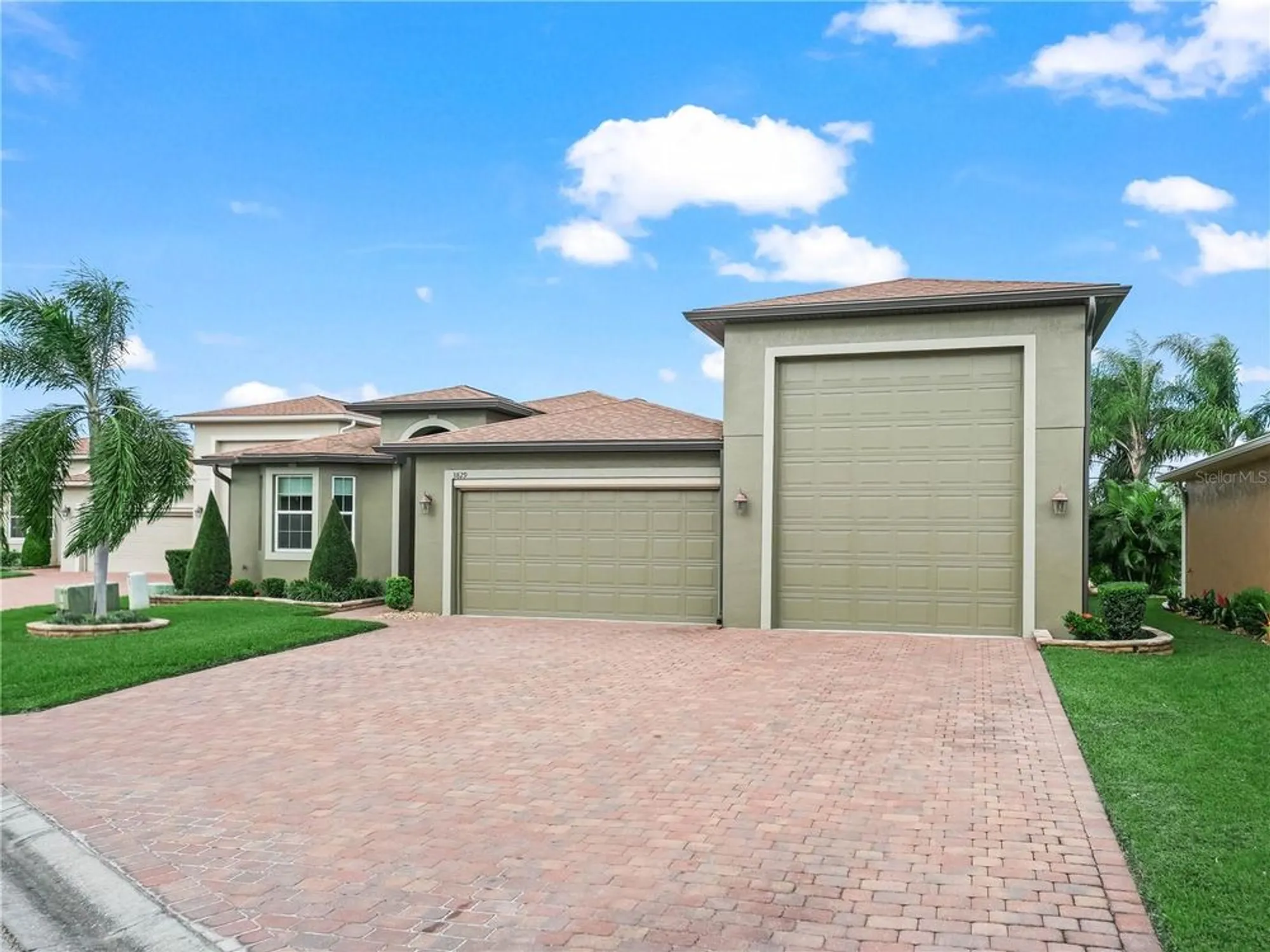 Property Slideshow image 1 of 73 | 3829 litchfield loop, Lake Wales, FL, 33859