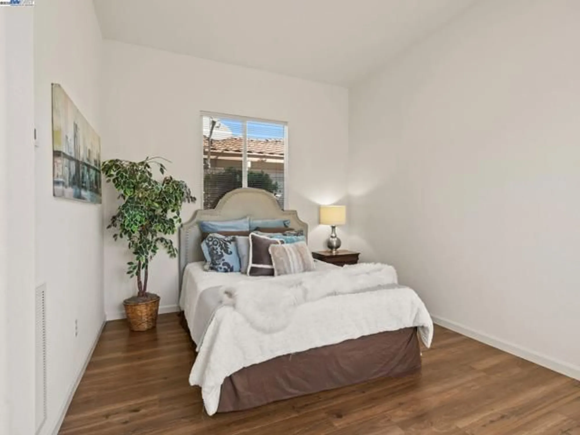 Property Slideshow image 24 of 58 | 604 american falls dr, Rio Vista, CA, 94571