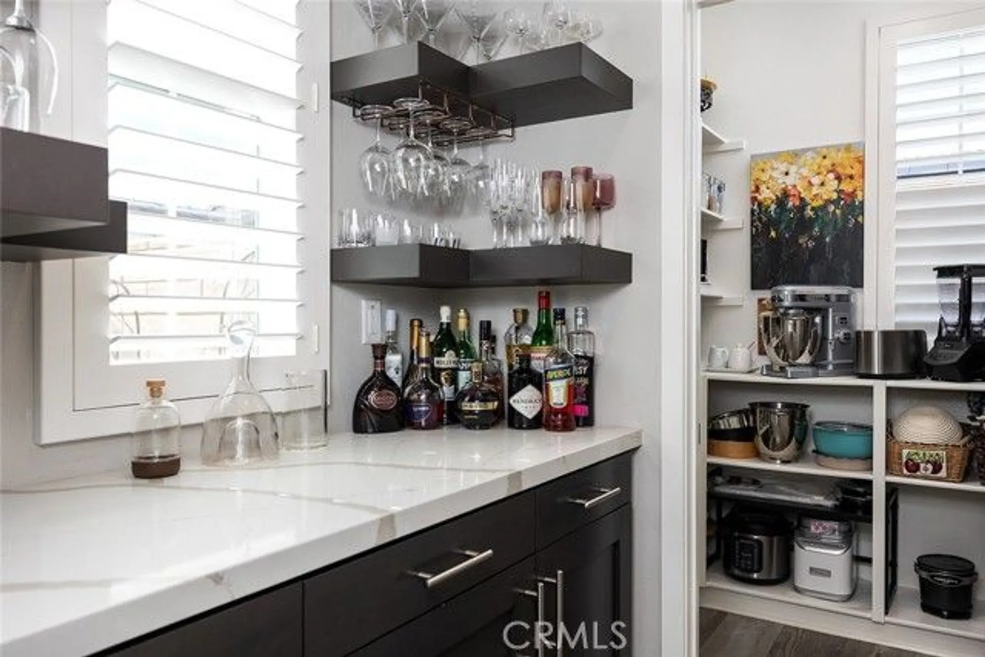 Property Slideshow image 15 of 43 | 25102 citron ln, Canyon Country, CA, 91387