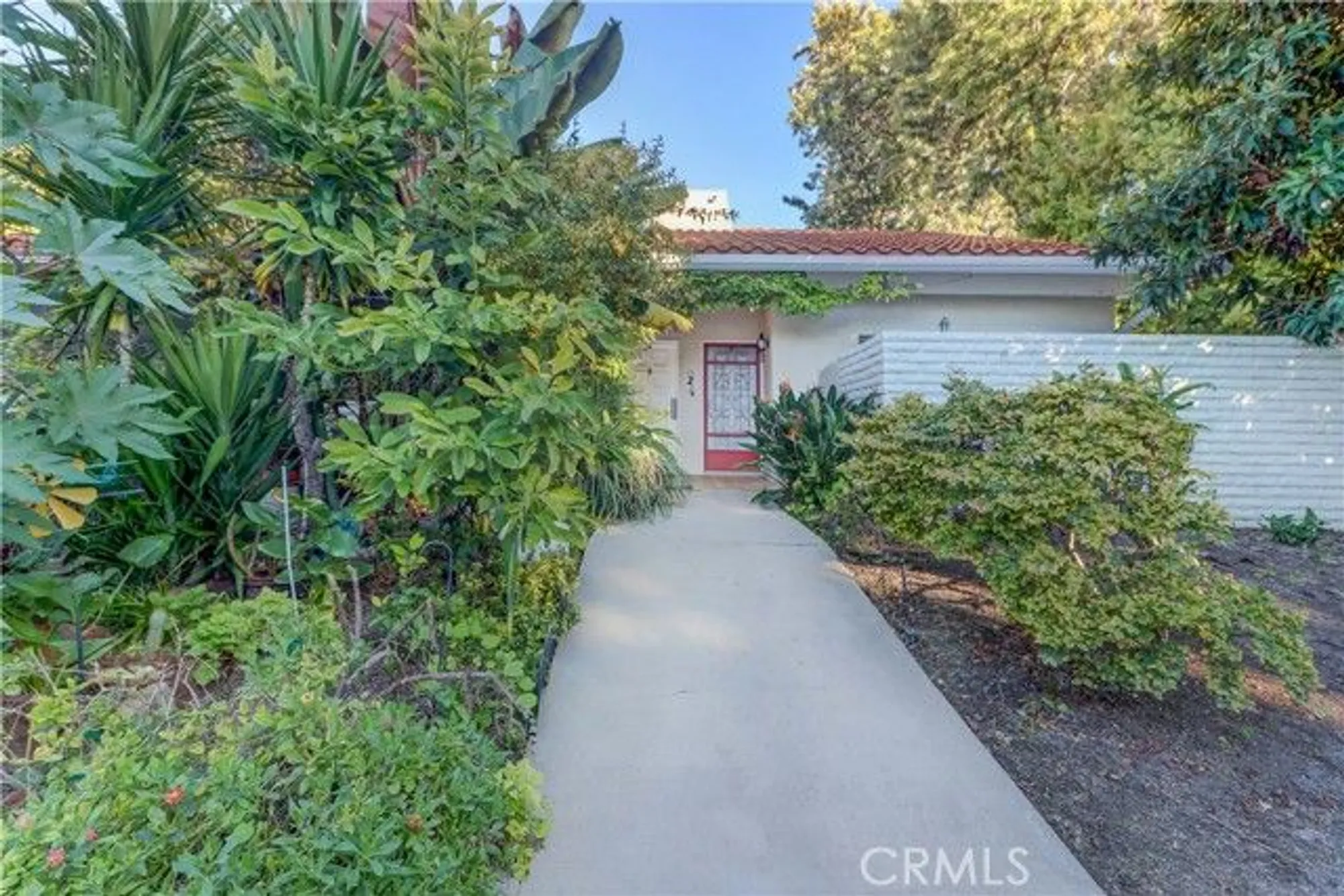 Property Slideshow image 42 of 56 | 2009 via mariposa w d, Laguna Woods, CA, 92637