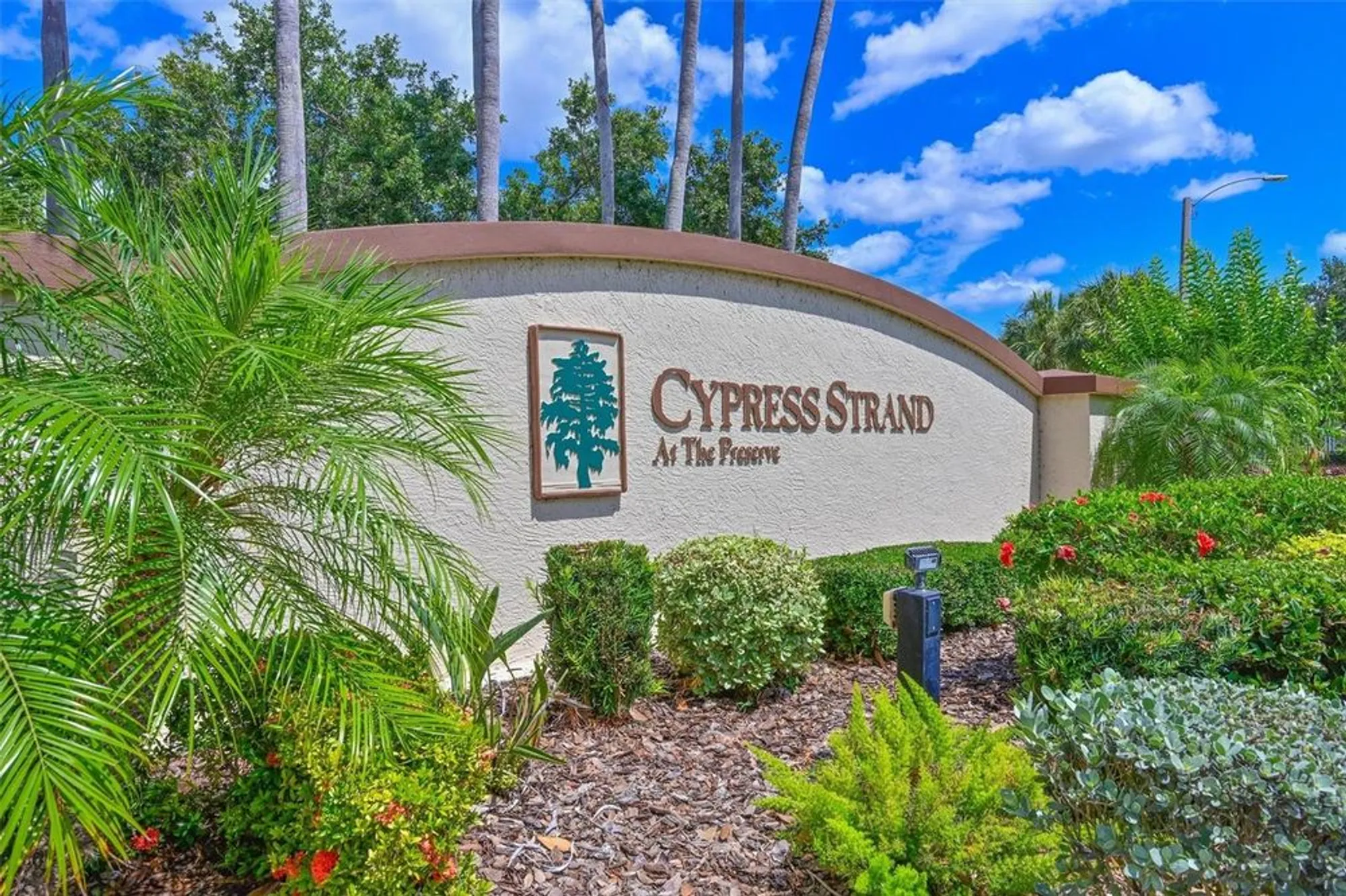 Property Slideshow image 21 of 28 | 6335 bay cedar ln, Bradenton, FL, 34203