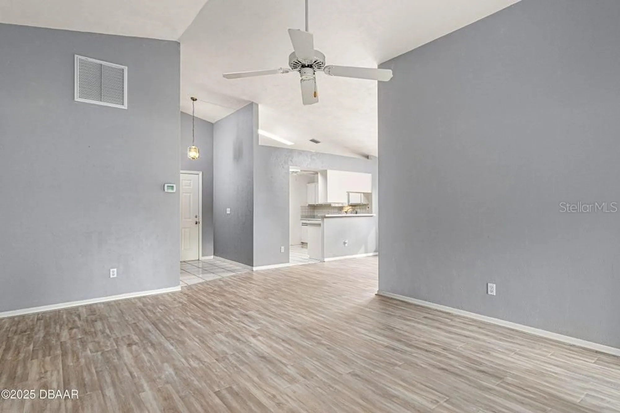 Property Slideshow image 8 of 17 | 102 underbrush trl, Port Orange, FL, 32128