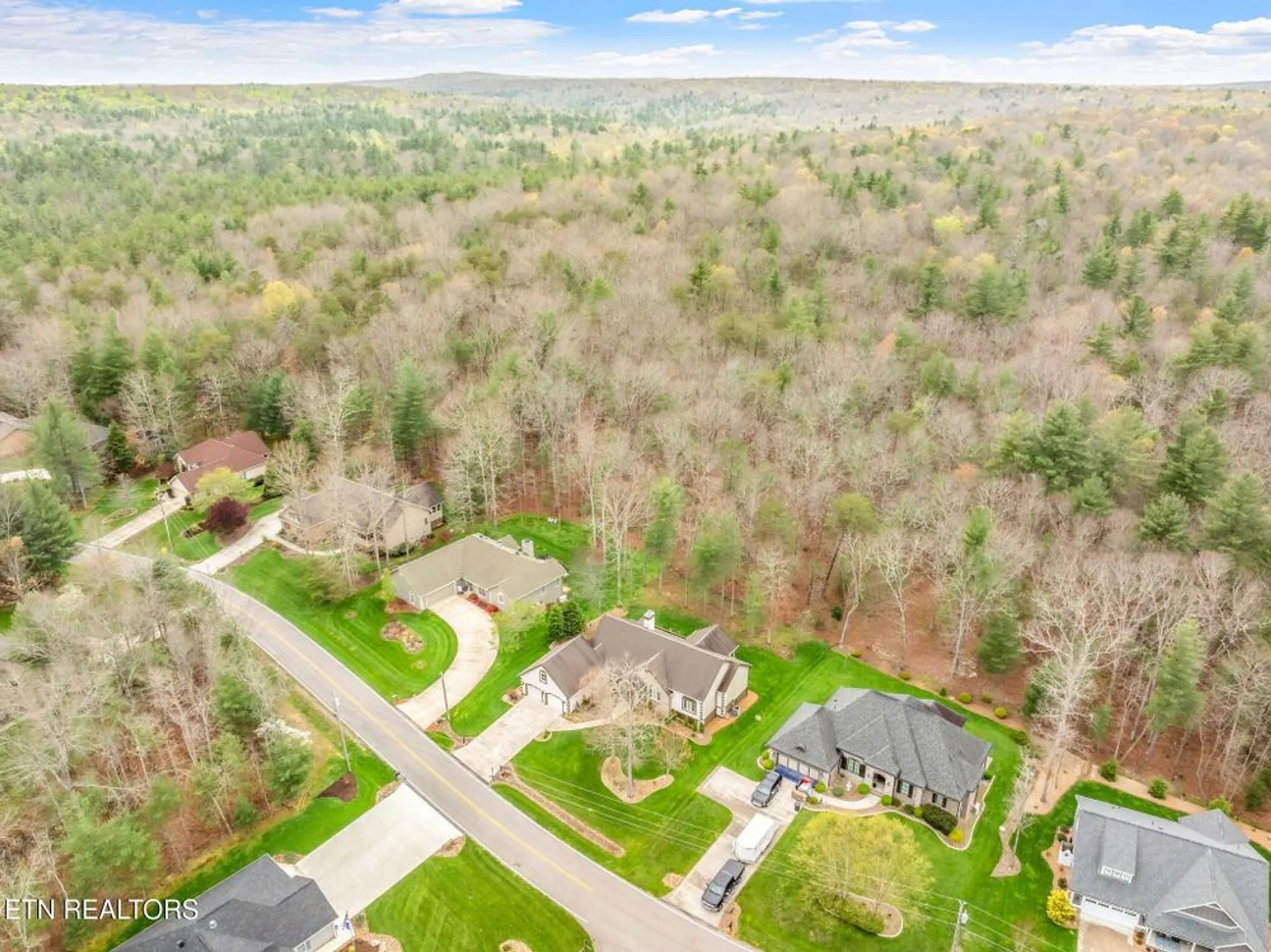 Property Slideshow image 46 of 55 | 187 forest view dr, Crossville, TN, 38558