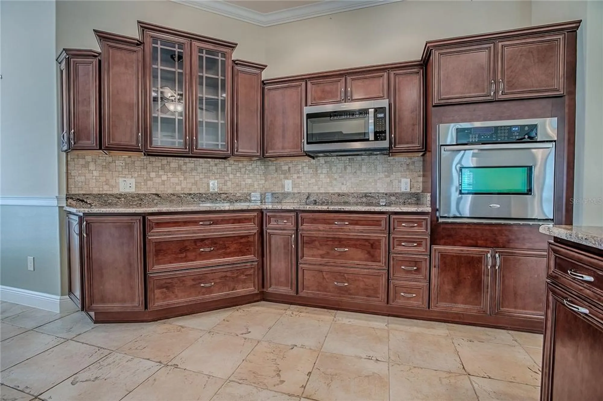 Property Slideshow image 5 of 73 | 527 beville pl, The Villages, FL, 32163